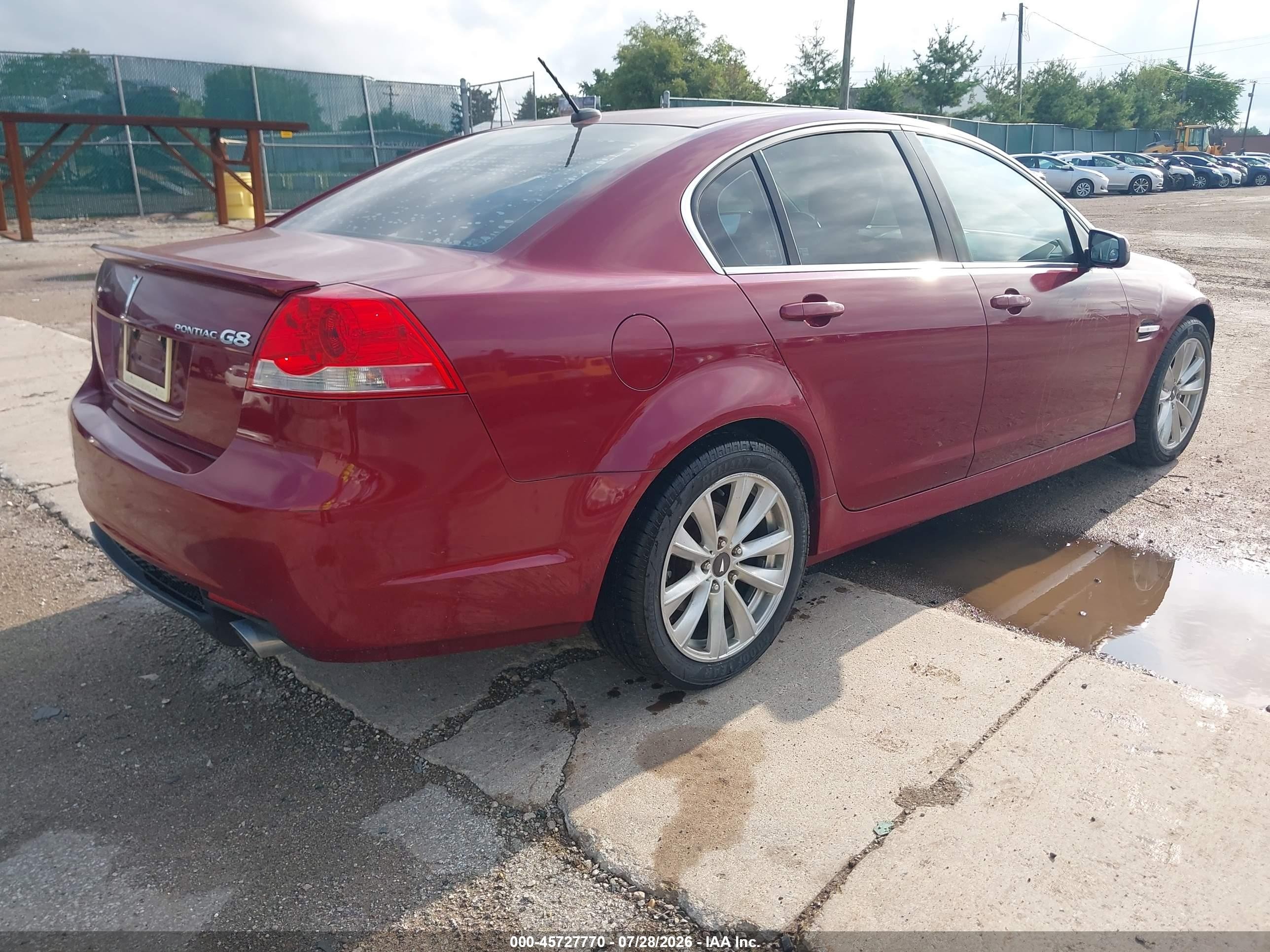 2009 Pontiac G8   Red vin: 6G2ER57739L186244