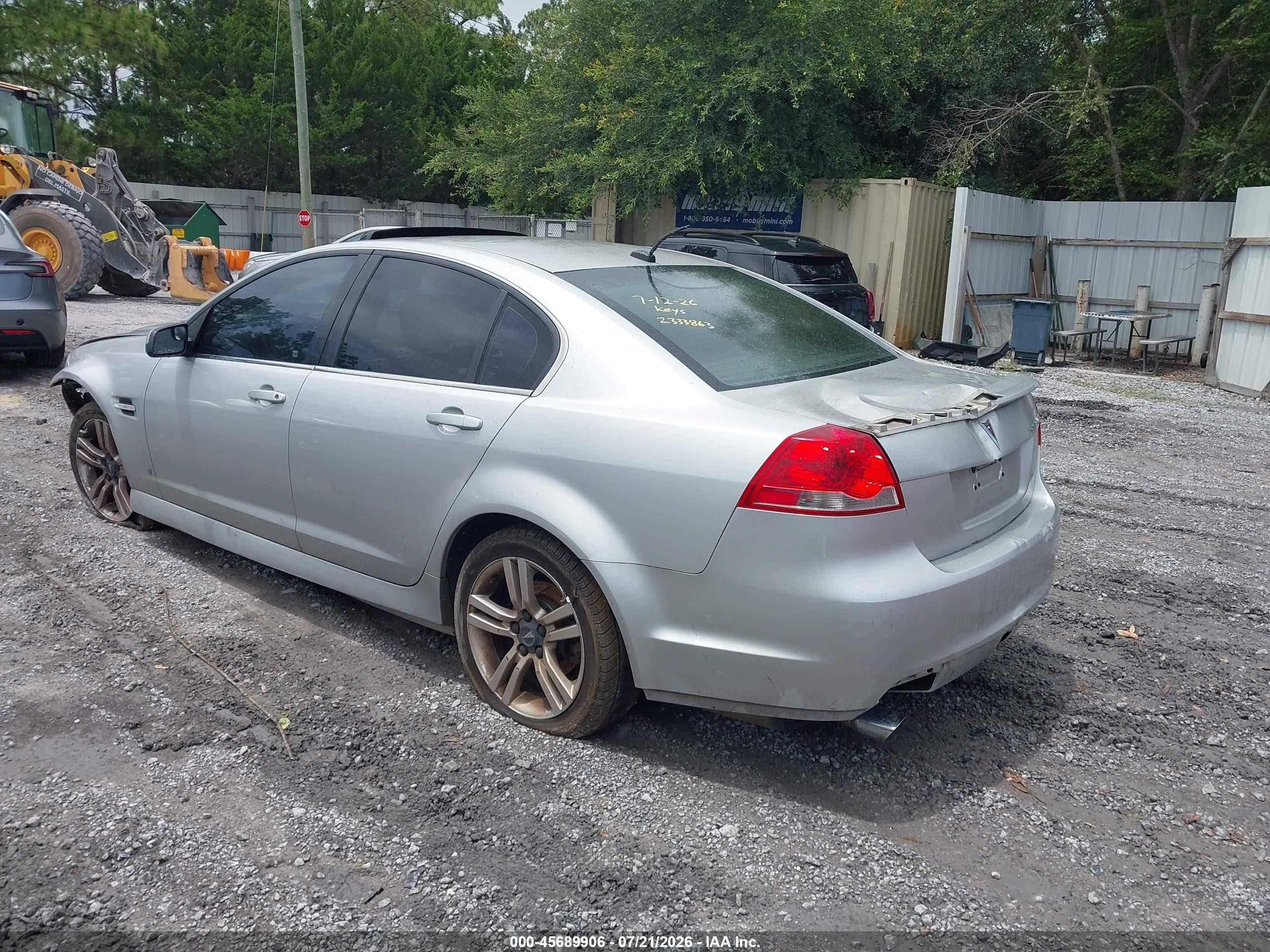 2009 Pontiac G8   Серебряный vin: 6G2ER57739L239363