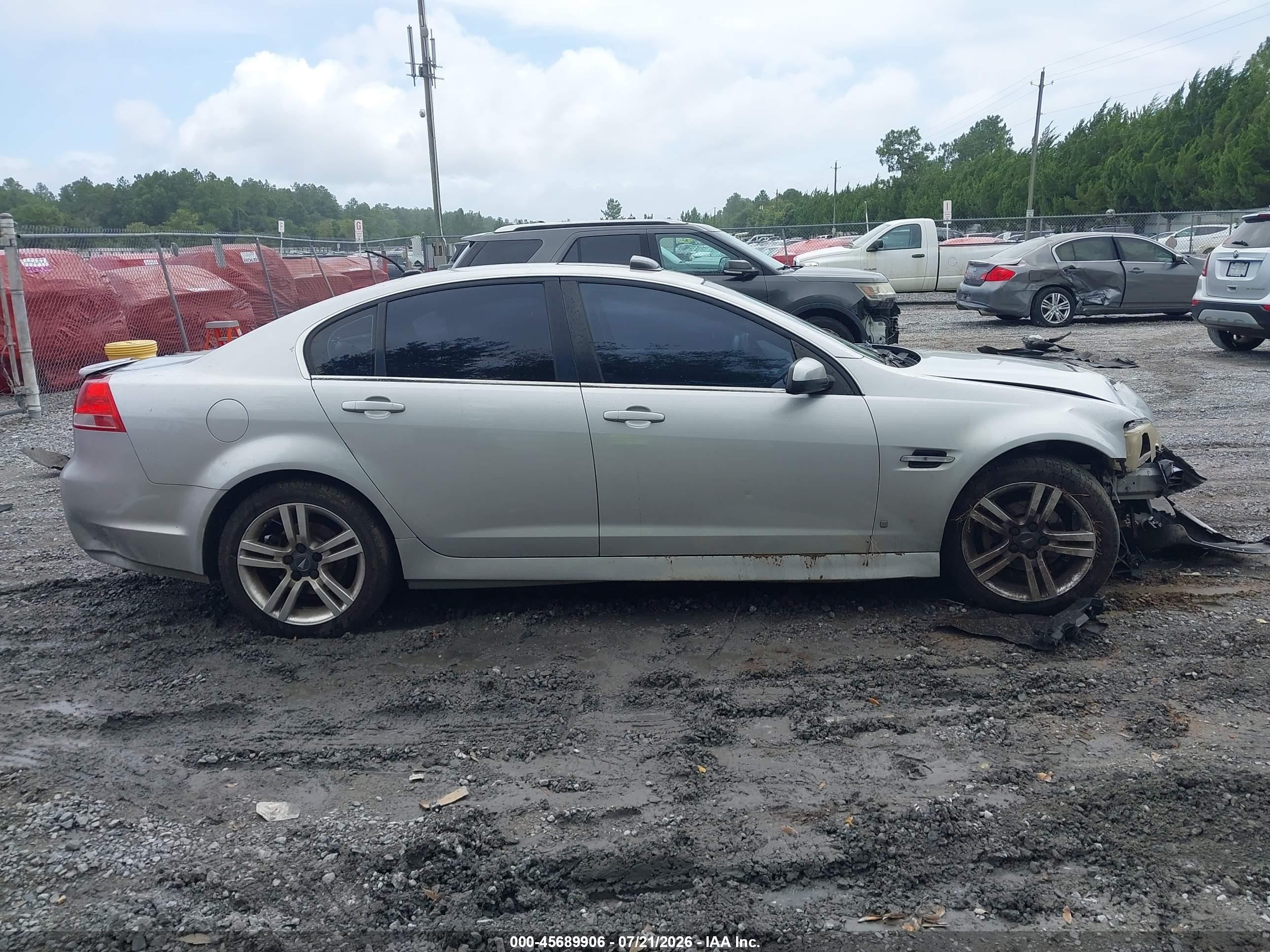2009 Pontiac G8   Серебряный vin: 6G2ER57739L239363