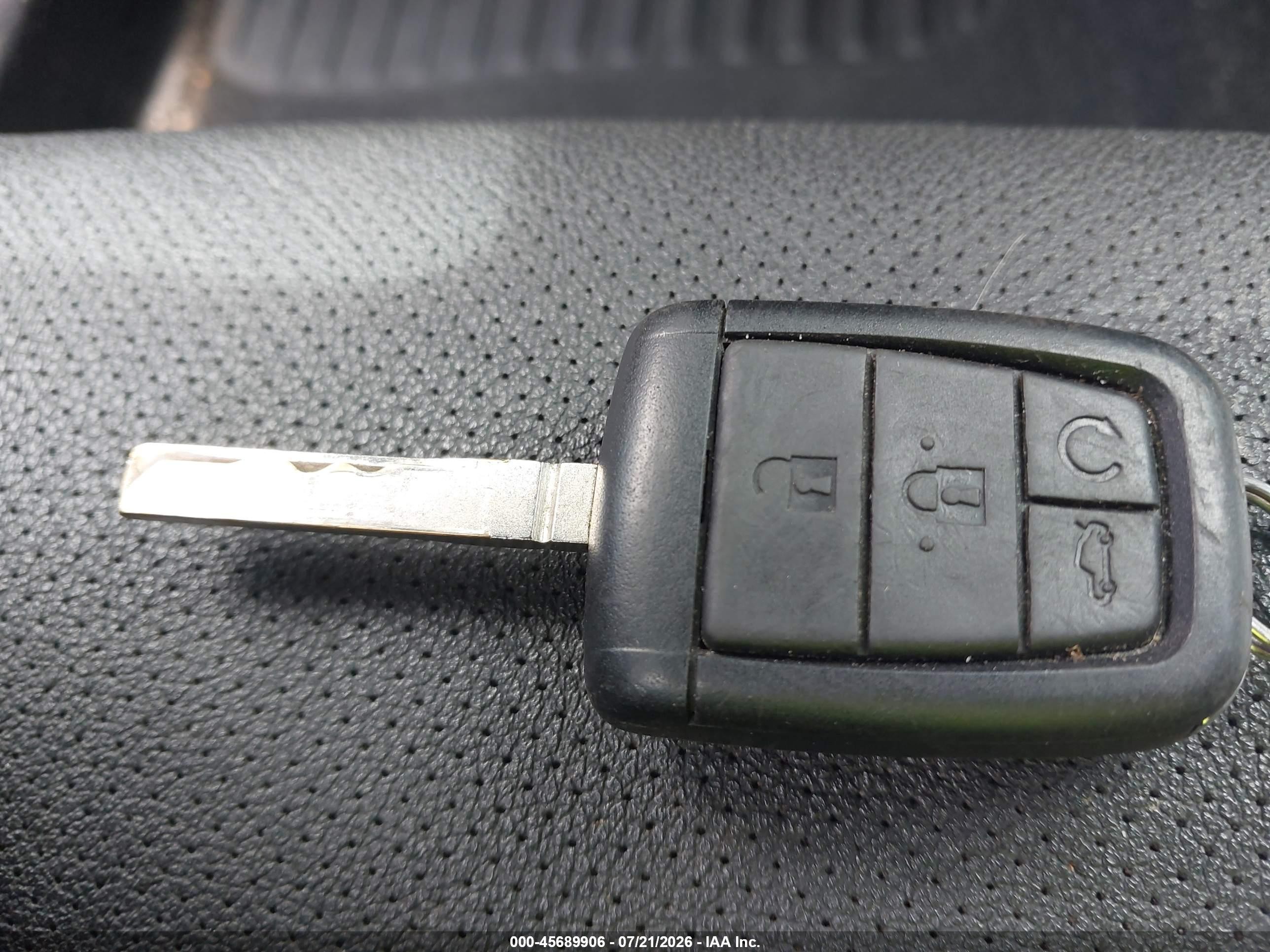 2009 Pontiac G8   Серебряный vin: 6G2ER57739L239363