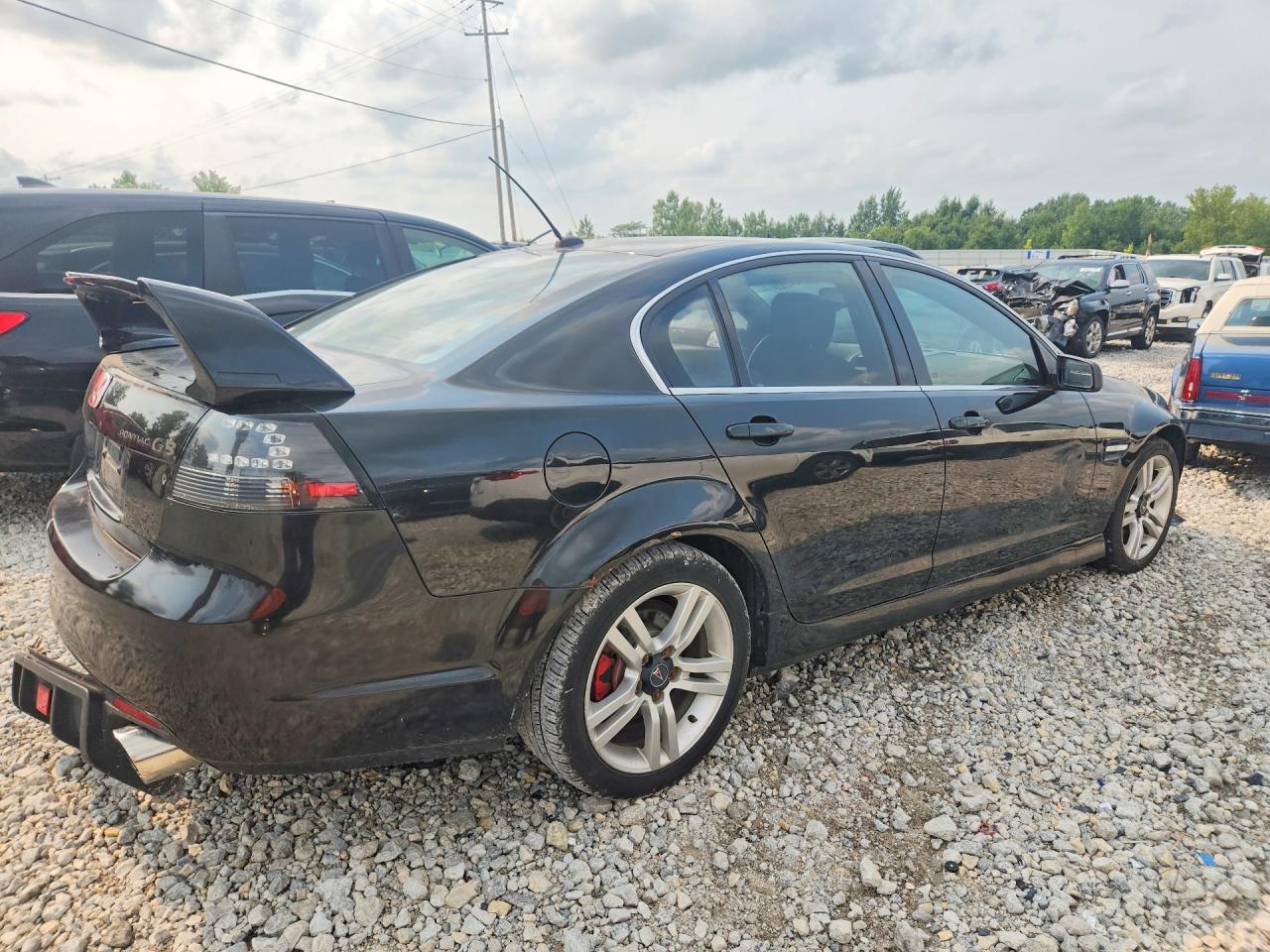 2008 Pontiac G8 Black vin: 6G2ER57748L124091