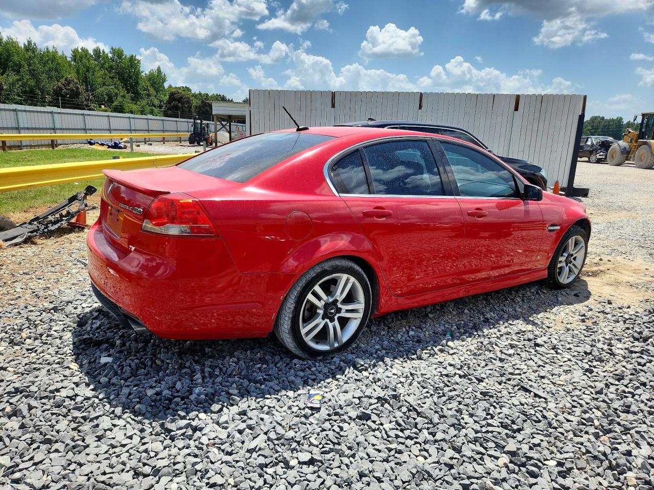 2008 Pontiac G8 Red vin: 6G2ER57758L127520