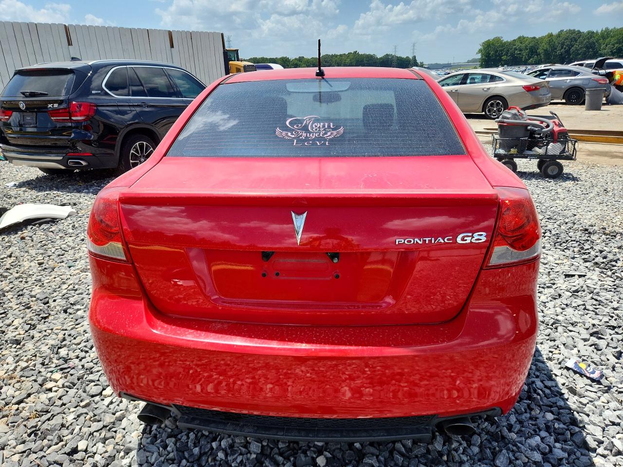 2008 Pontiac G8 Red vin: 6G2ER57758L127520