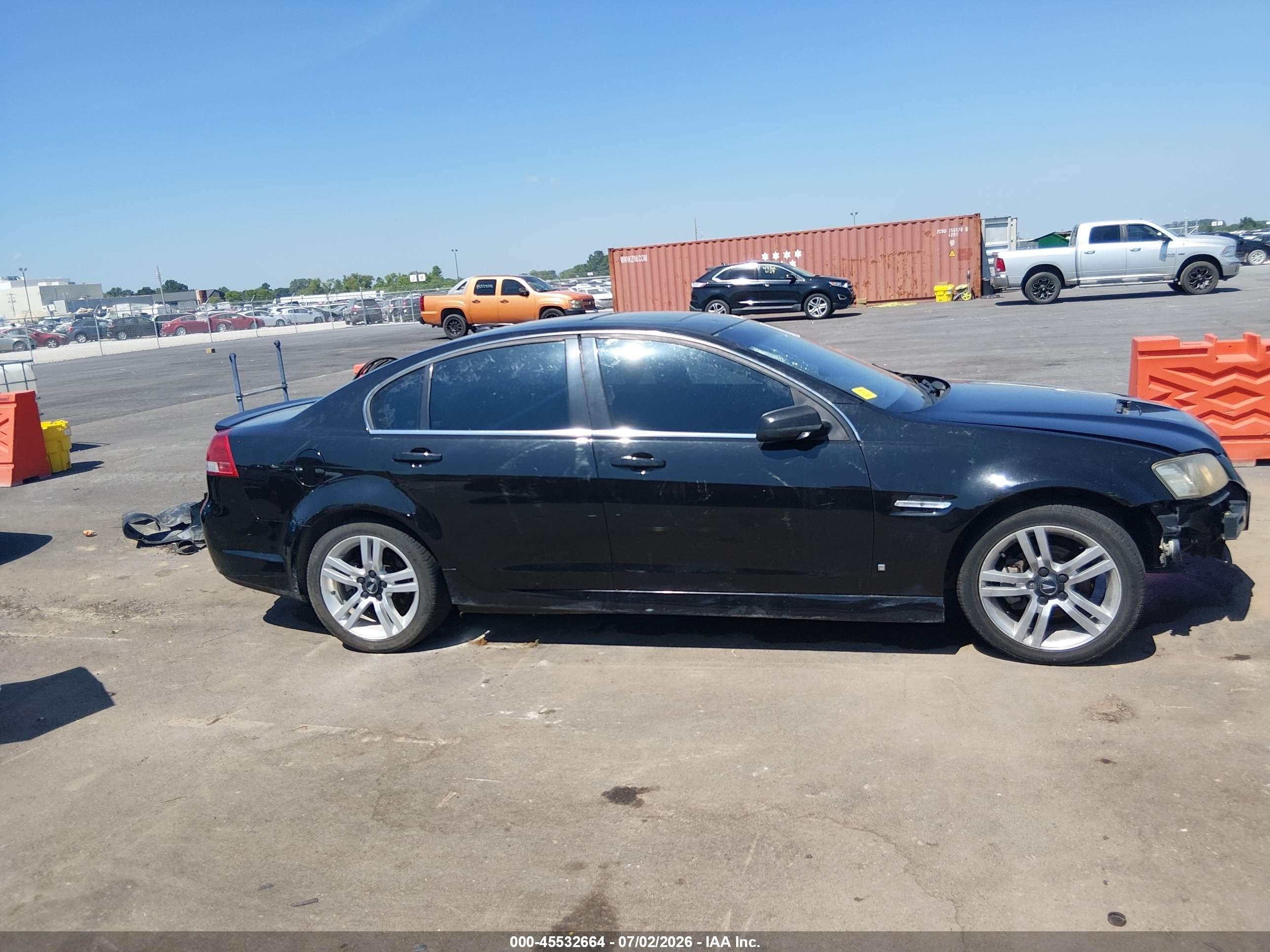2009 Pontiac G8   Черный vin: 6G2ER57759L160194