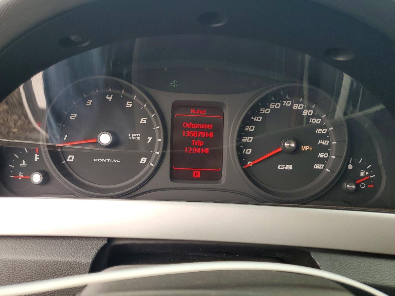2009 Pontiac G8 Silver vin: 6G2ER57759L189534
