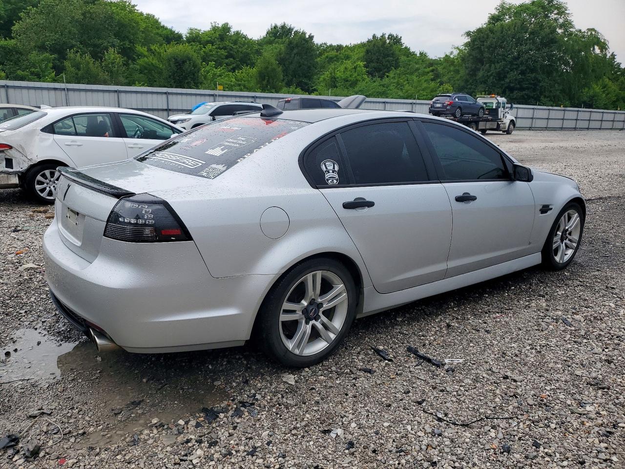 2009 Pontiac G8 Silver vin: 6G2ER57759L189534