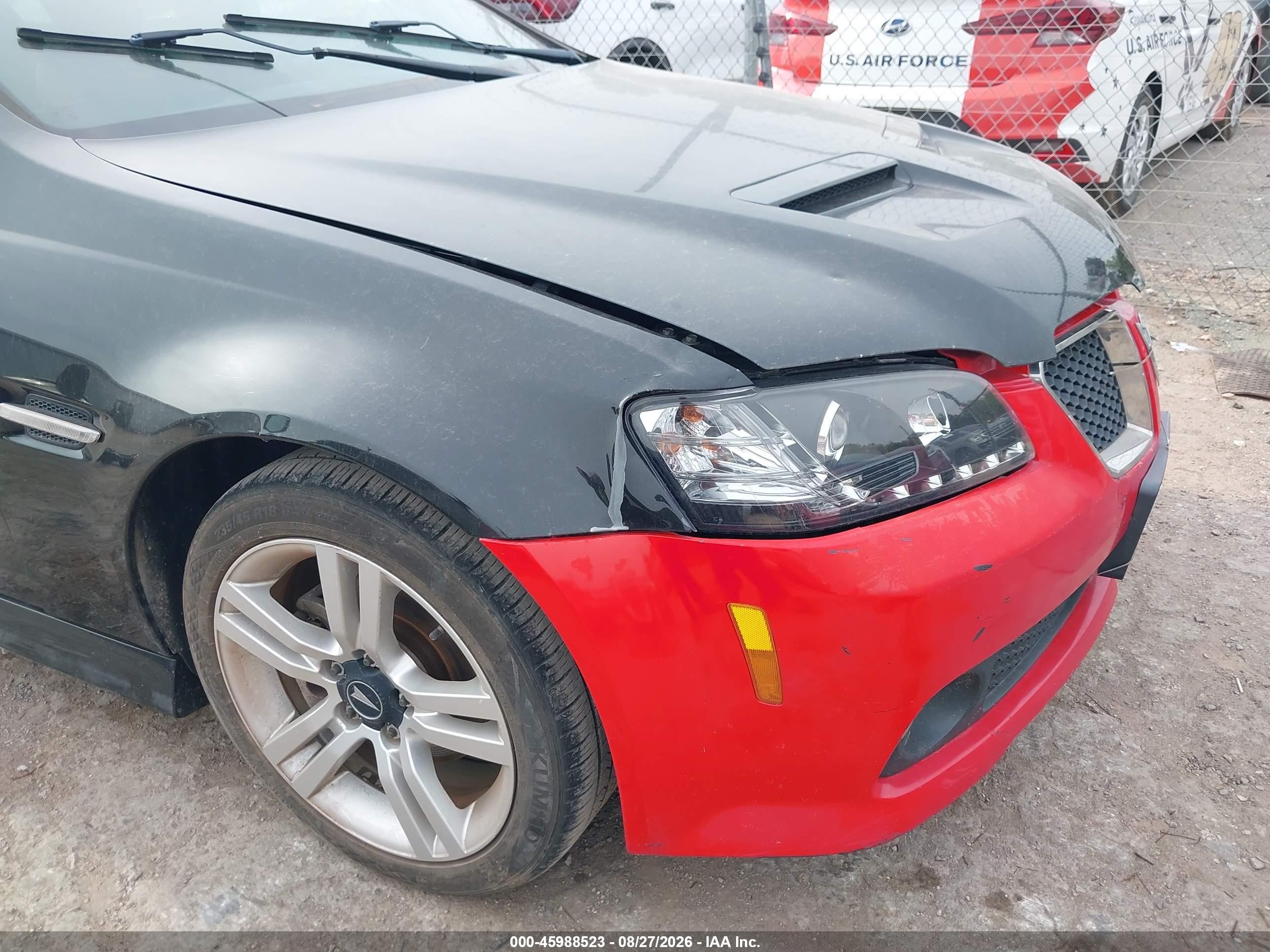 2009 Pontiac G8   Black vin: 6G2ER57759L215131