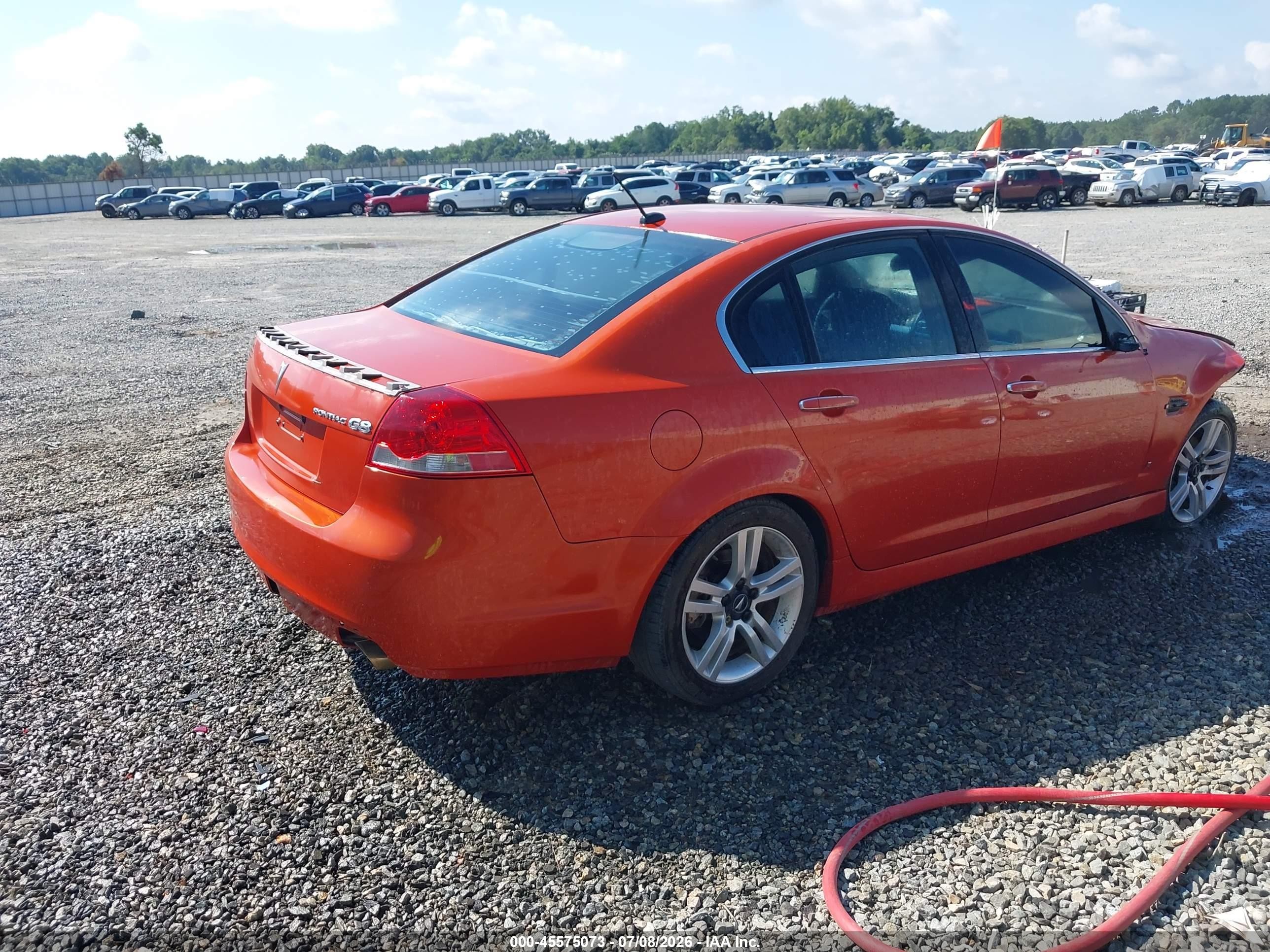 2008 Pontiac G8   Orange vin: 6G2ER57778L125364