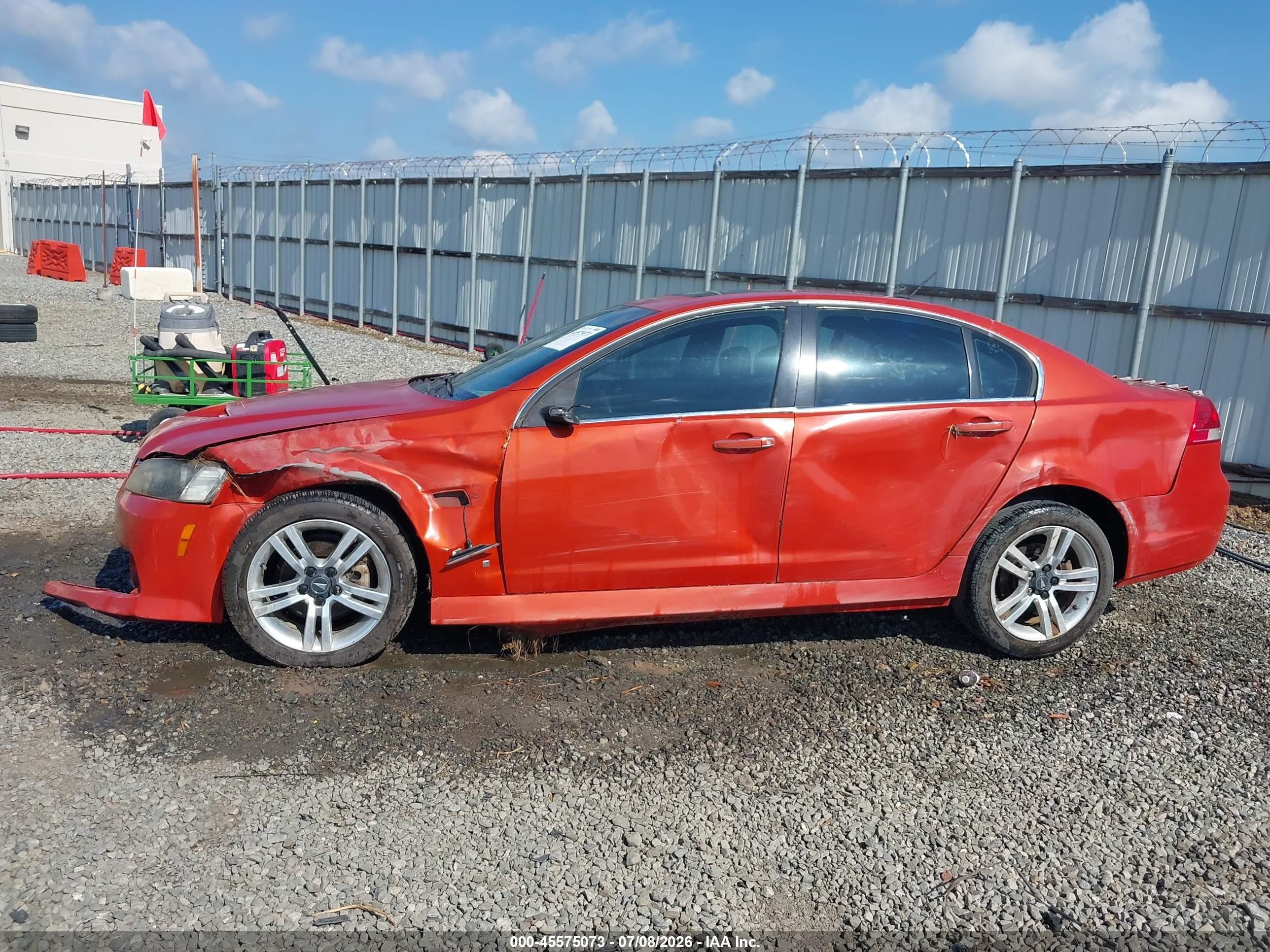 2008 Pontiac G8   Orange vin: 6G2ER57778L125364