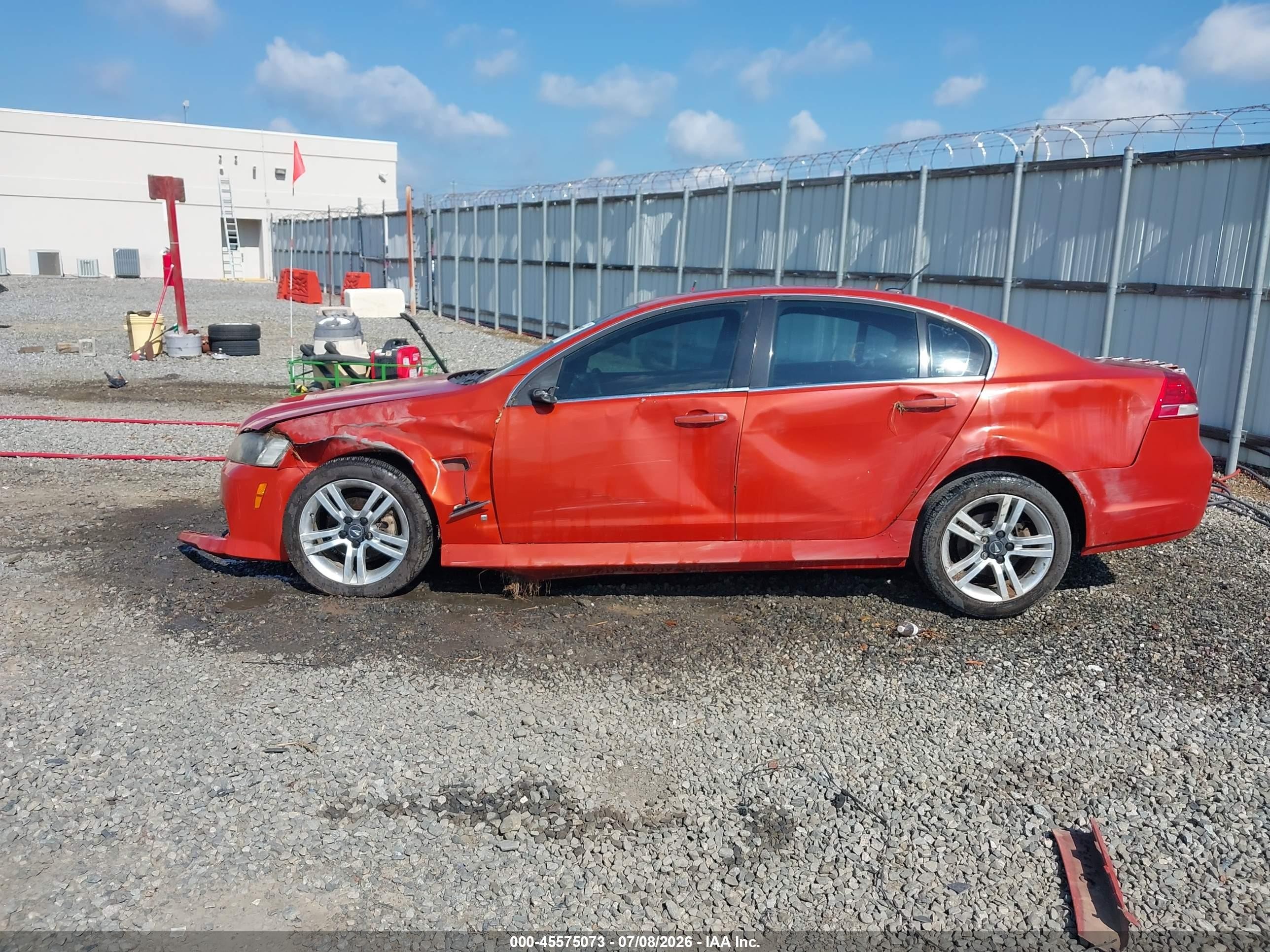 2008 Pontiac G8   Orange vin: 6G2ER57778L125364