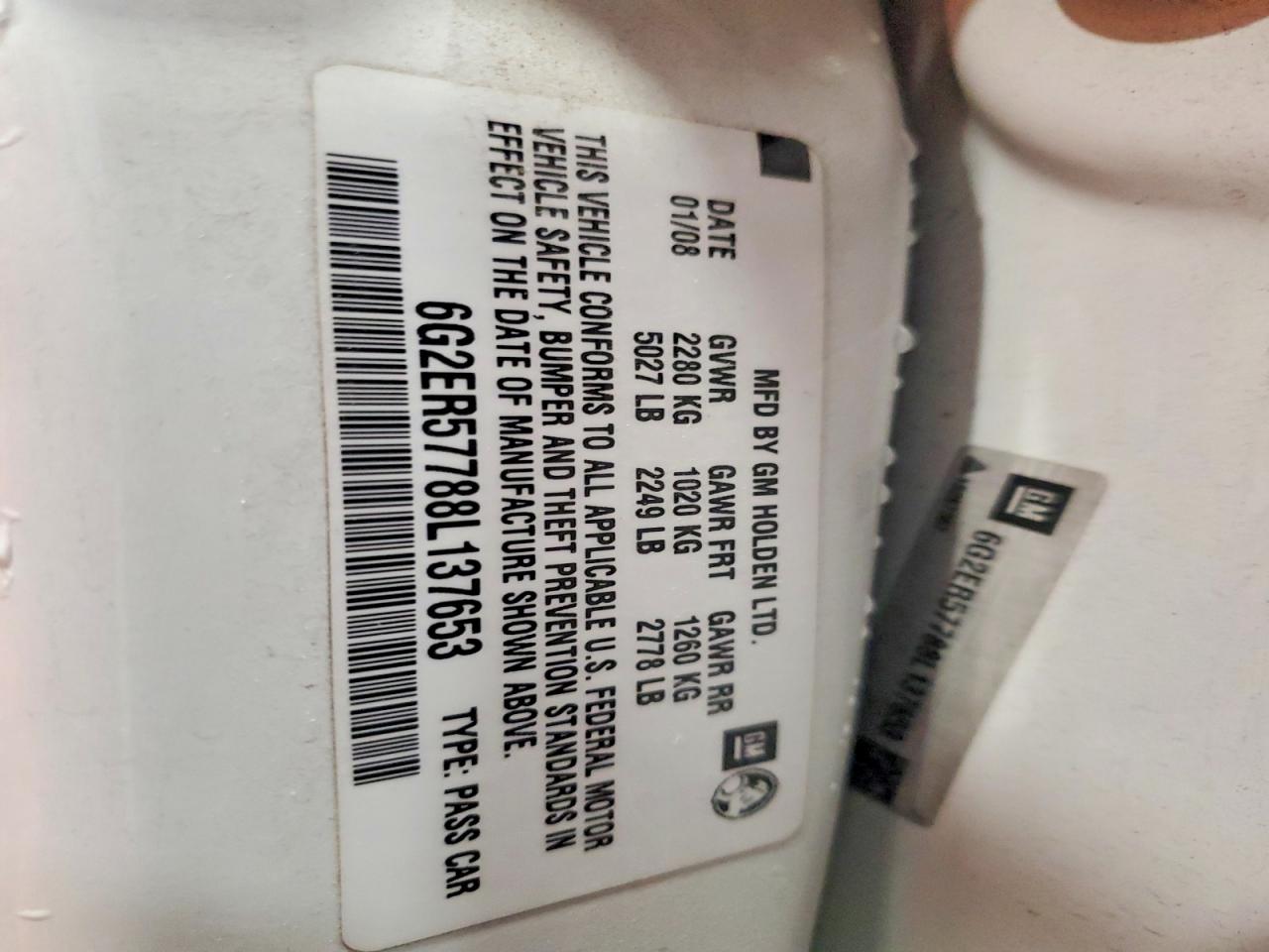 2008 Pontiac G8 White vin: 6G2ER57788L137653