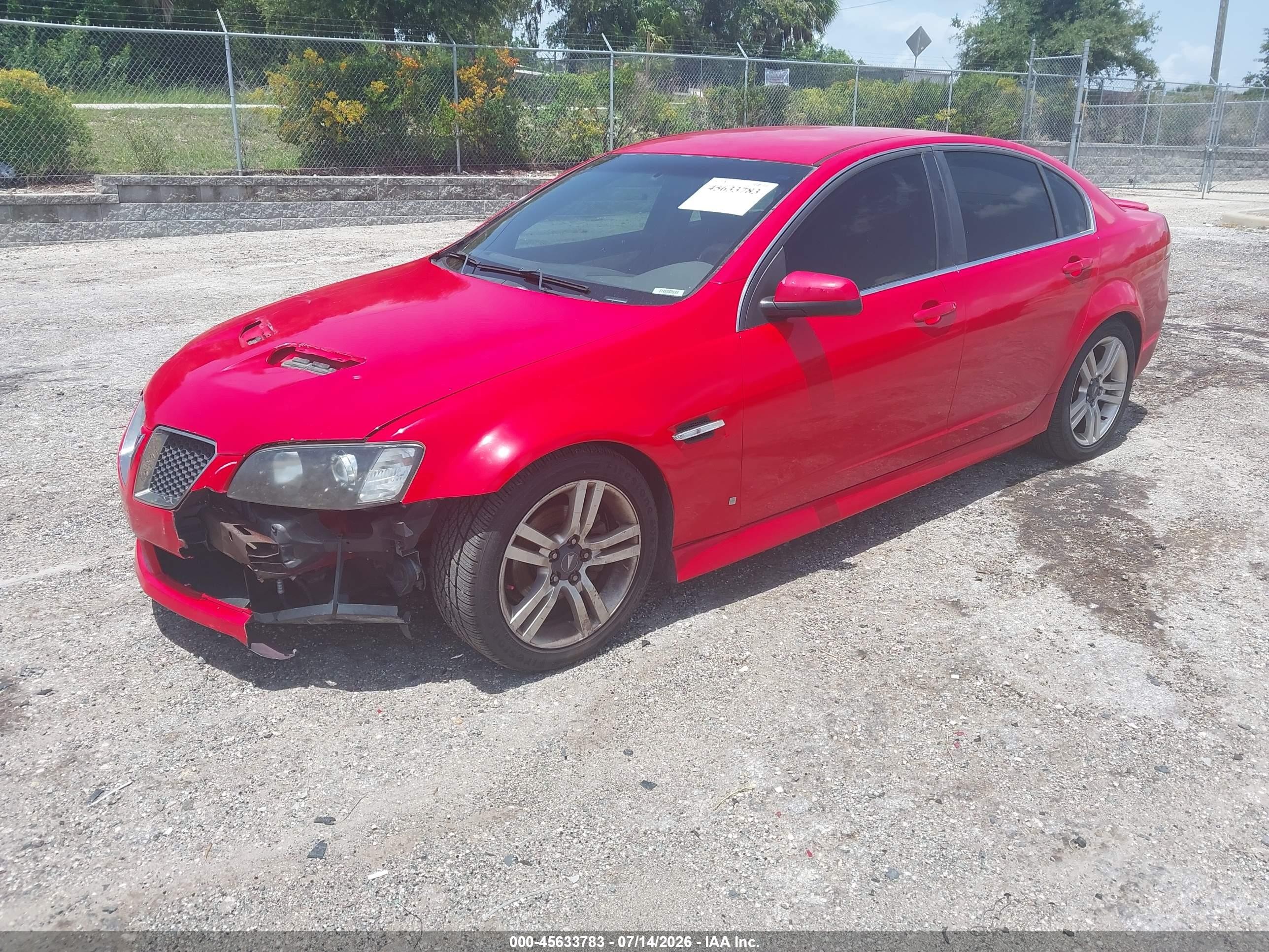 2008 Pontiac G8   Red vin: 6G2ER57798L144403