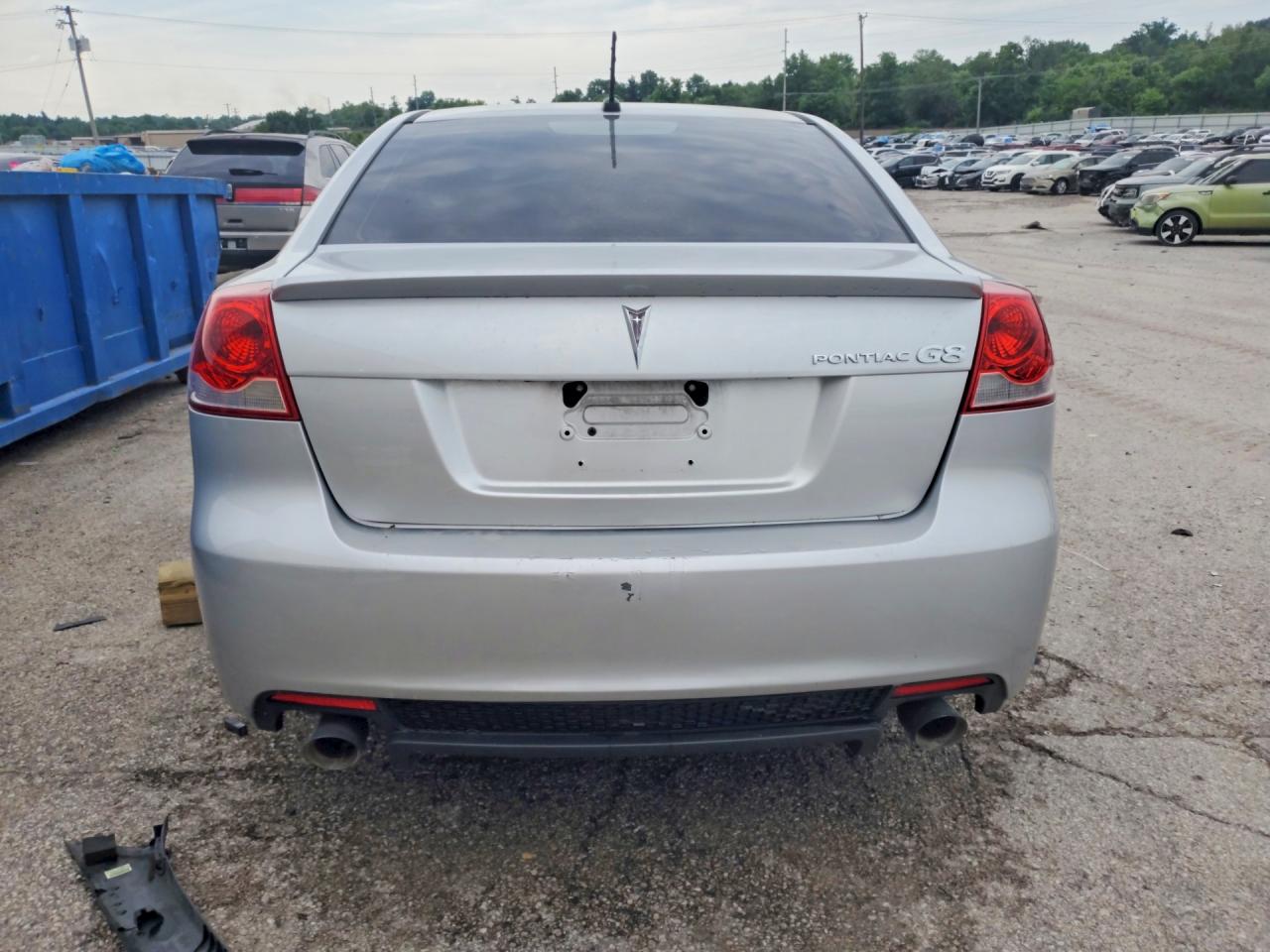 2009 Pontiac G8 Серебряный vin: 6G2ER577X9L234435
