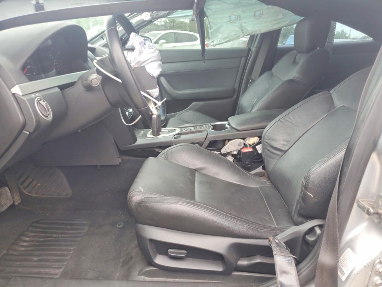 2009 Pontiac G8 Серебряный vin: 6G2ER577X9L234435