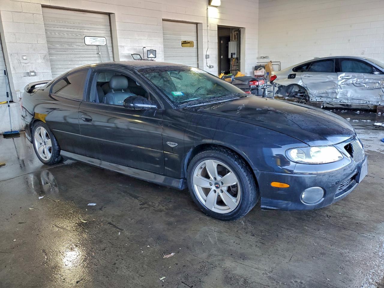 2004 Pontiac Gto Black vin: 6G2VX12G04L174521
