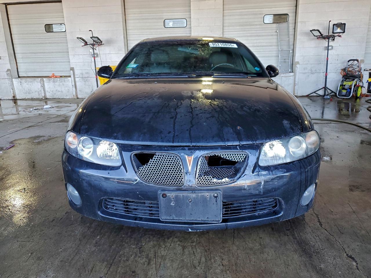 2004 Pontiac Gto Black vin: 6G2VX12G04L174521