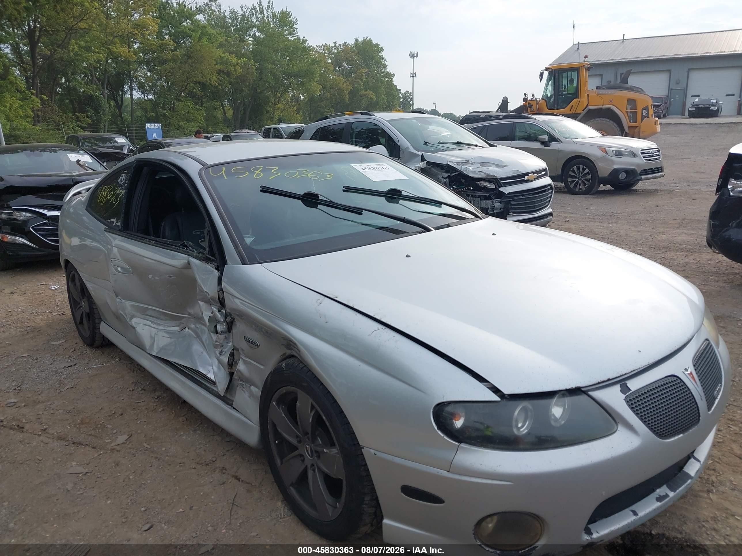 2004 Pontiac Gto   Серебряный vin: 6G2VX12G24L260820