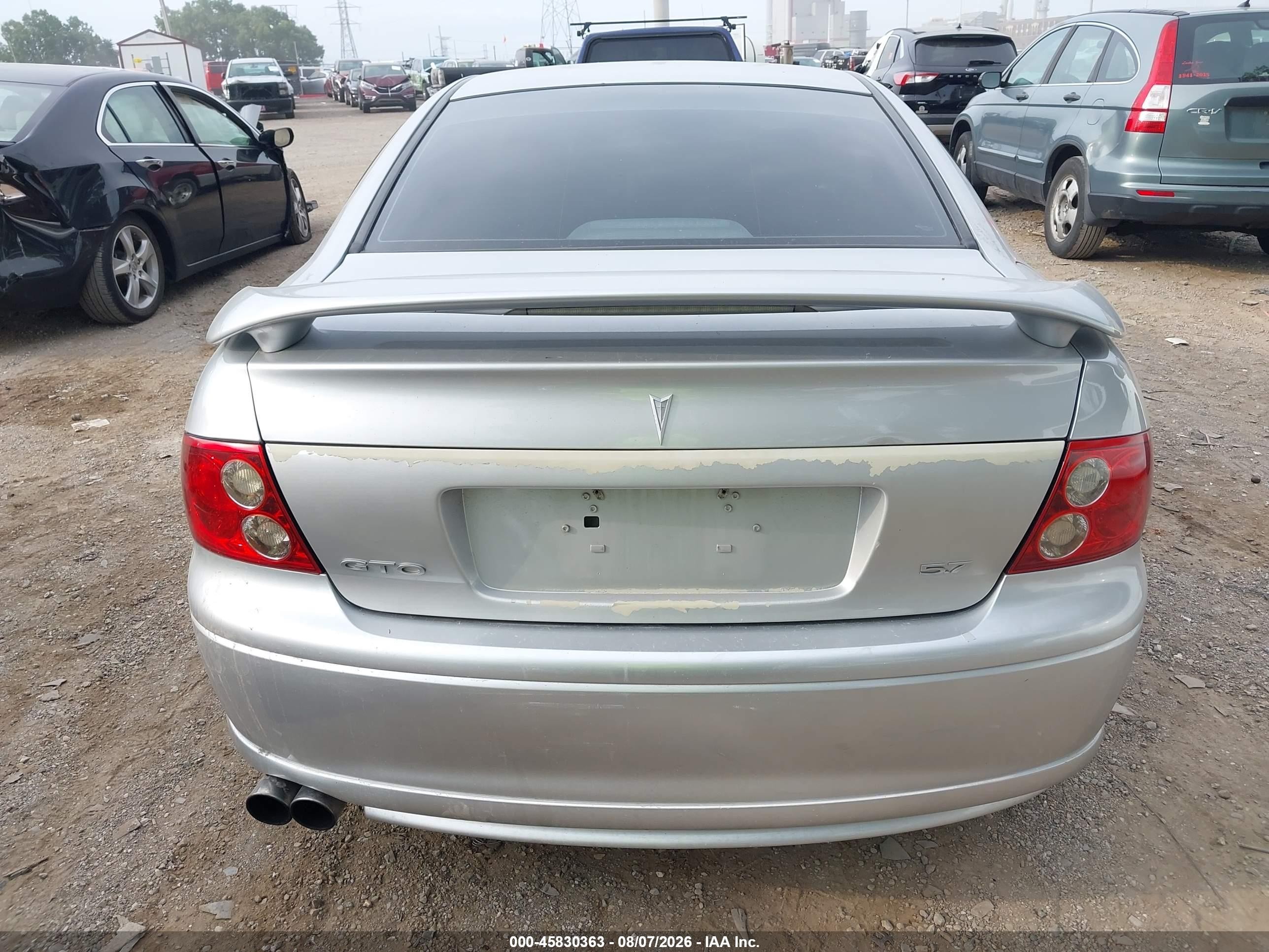2004 Pontiac Gto   Серебряный vin: 6G2VX12G24L260820