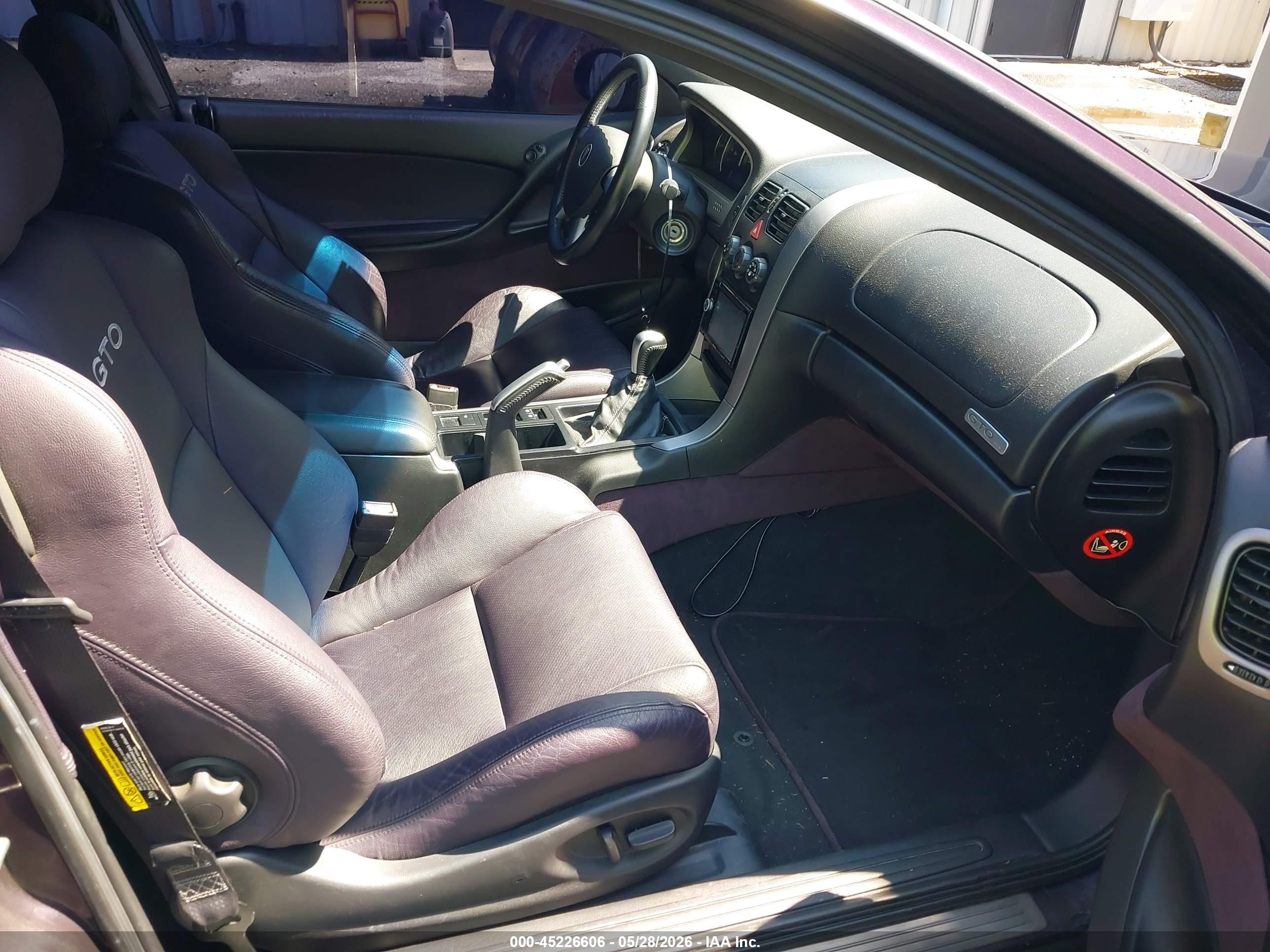 2004 Pontiac Gto   Purple vin: 6G2VX12G24L274491