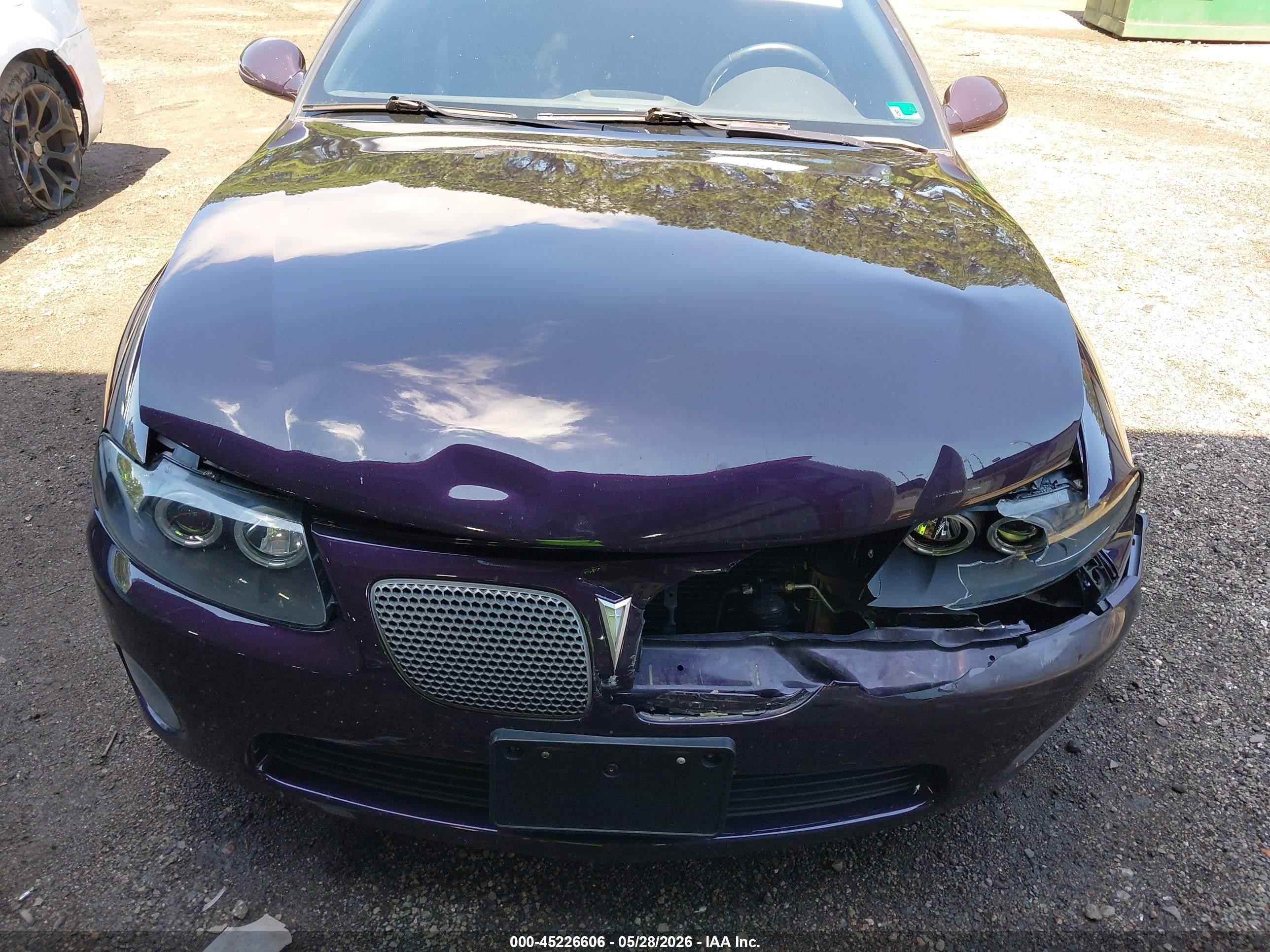 2004 Pontiac Gto   Purple vin: 6G2VX12G24L274491