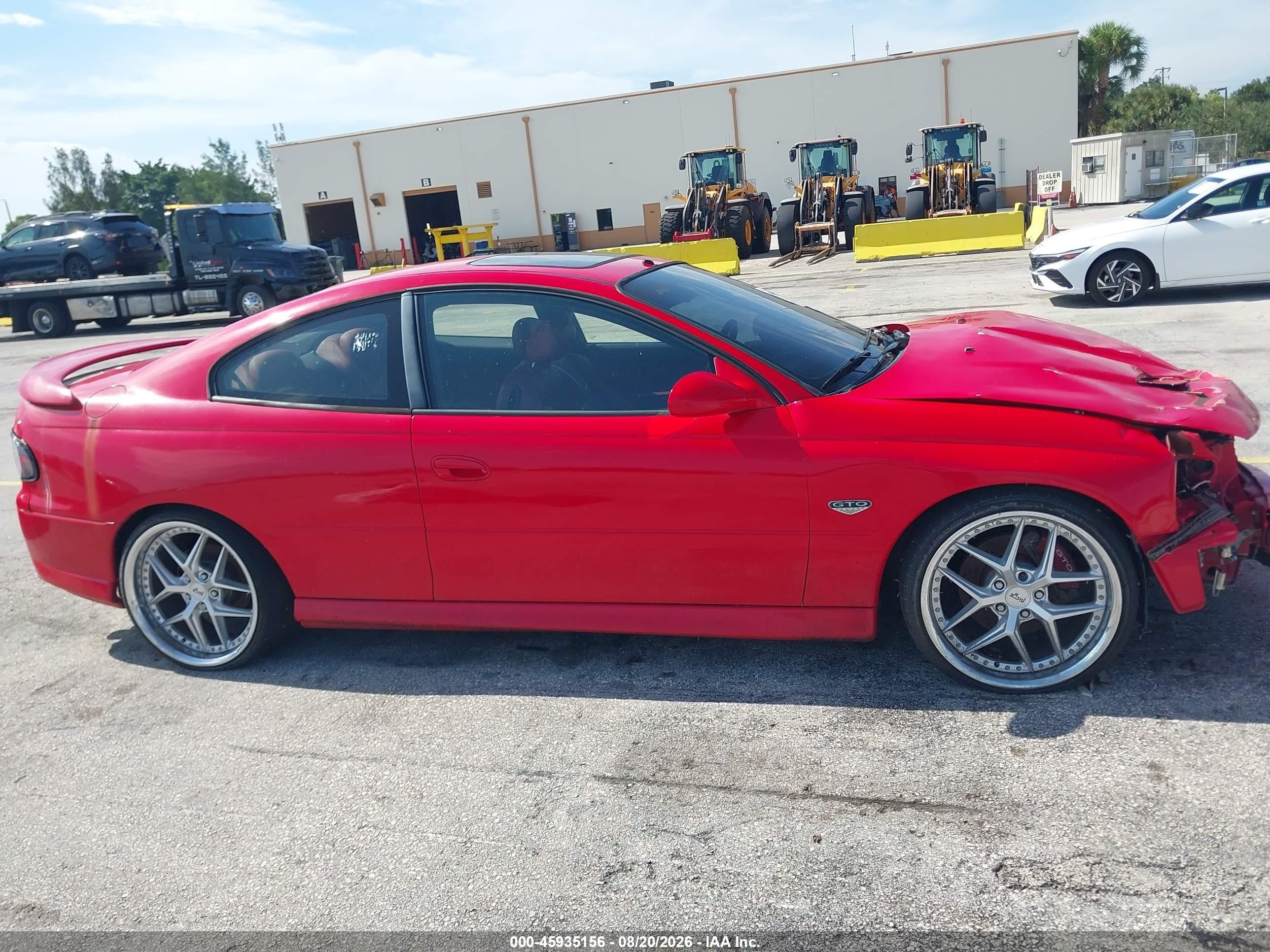 2004 Pontiac Gto   Red vin: 6G2VX12G54L236222