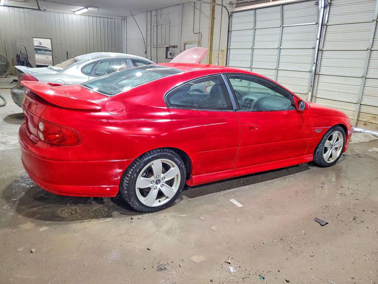 2004 Pontiac Gto Красный vin: 6G2VX12G54L298266