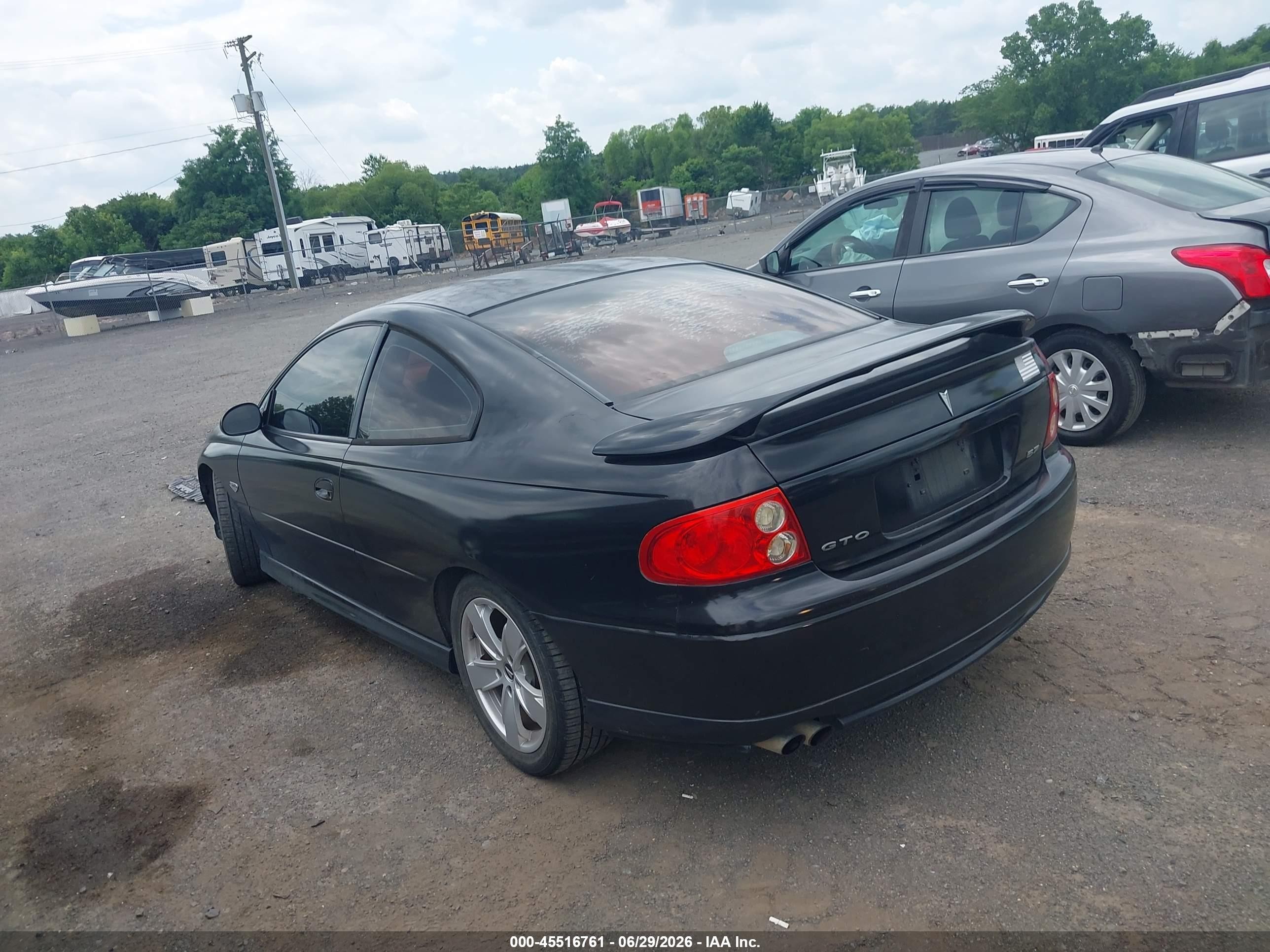 2004 Pontiac Gto   Black vin: 6G2VX12G64L259430