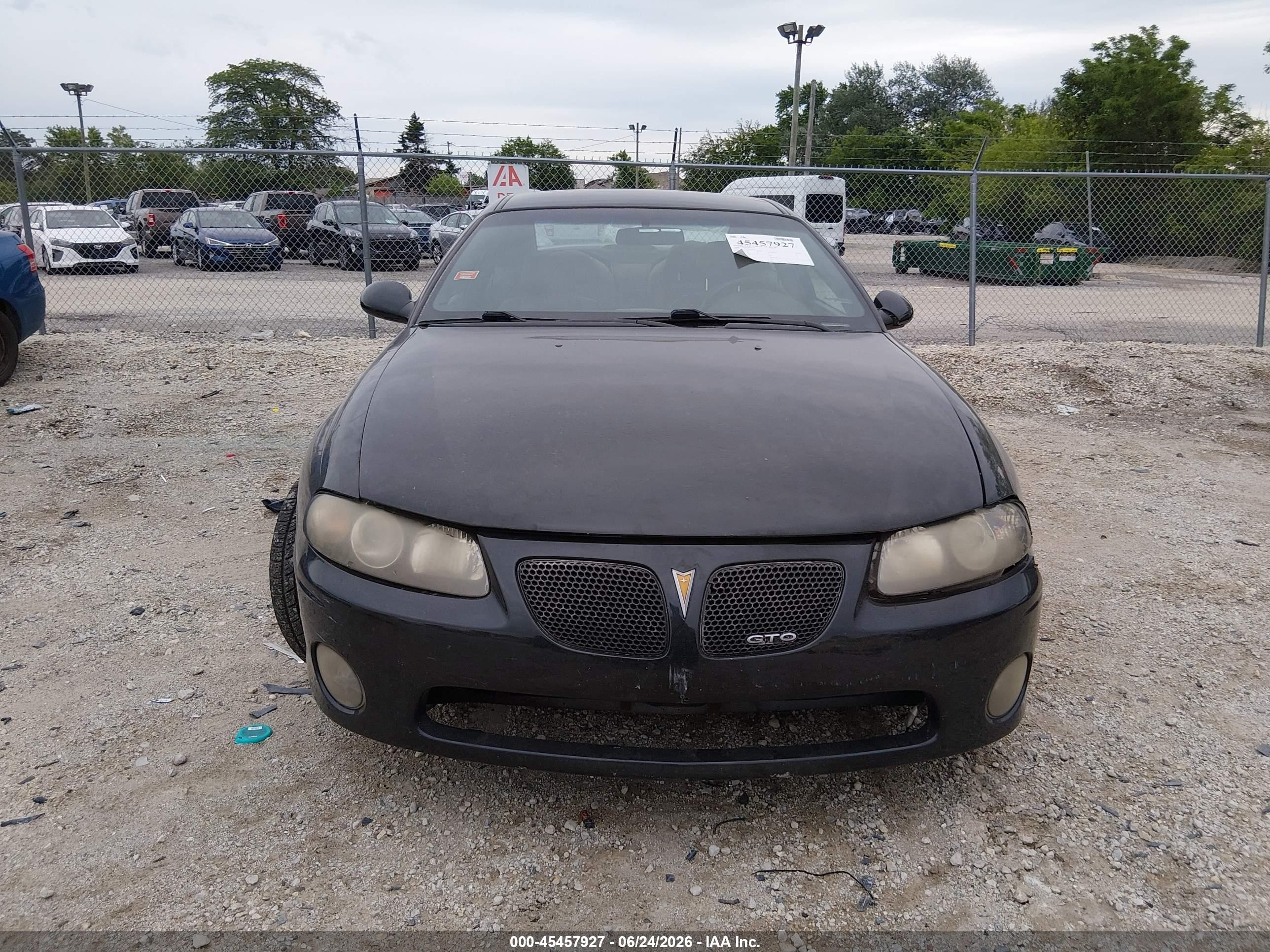 2004 Pontiac Gto   Black vin: 6G2VX12G94L289649