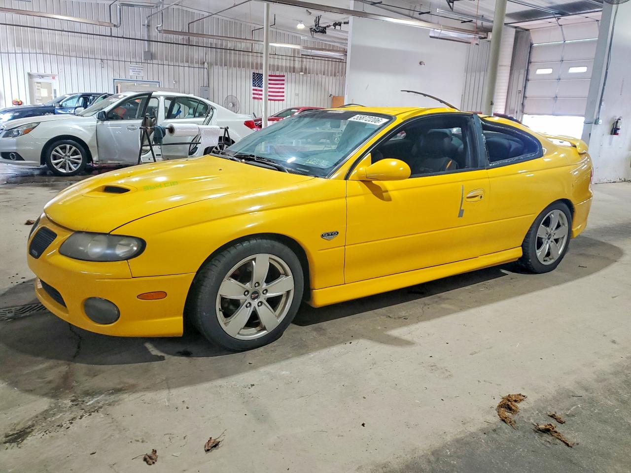 2005 Pontiac Gto Gold vin: 6G2VX12U05L408633