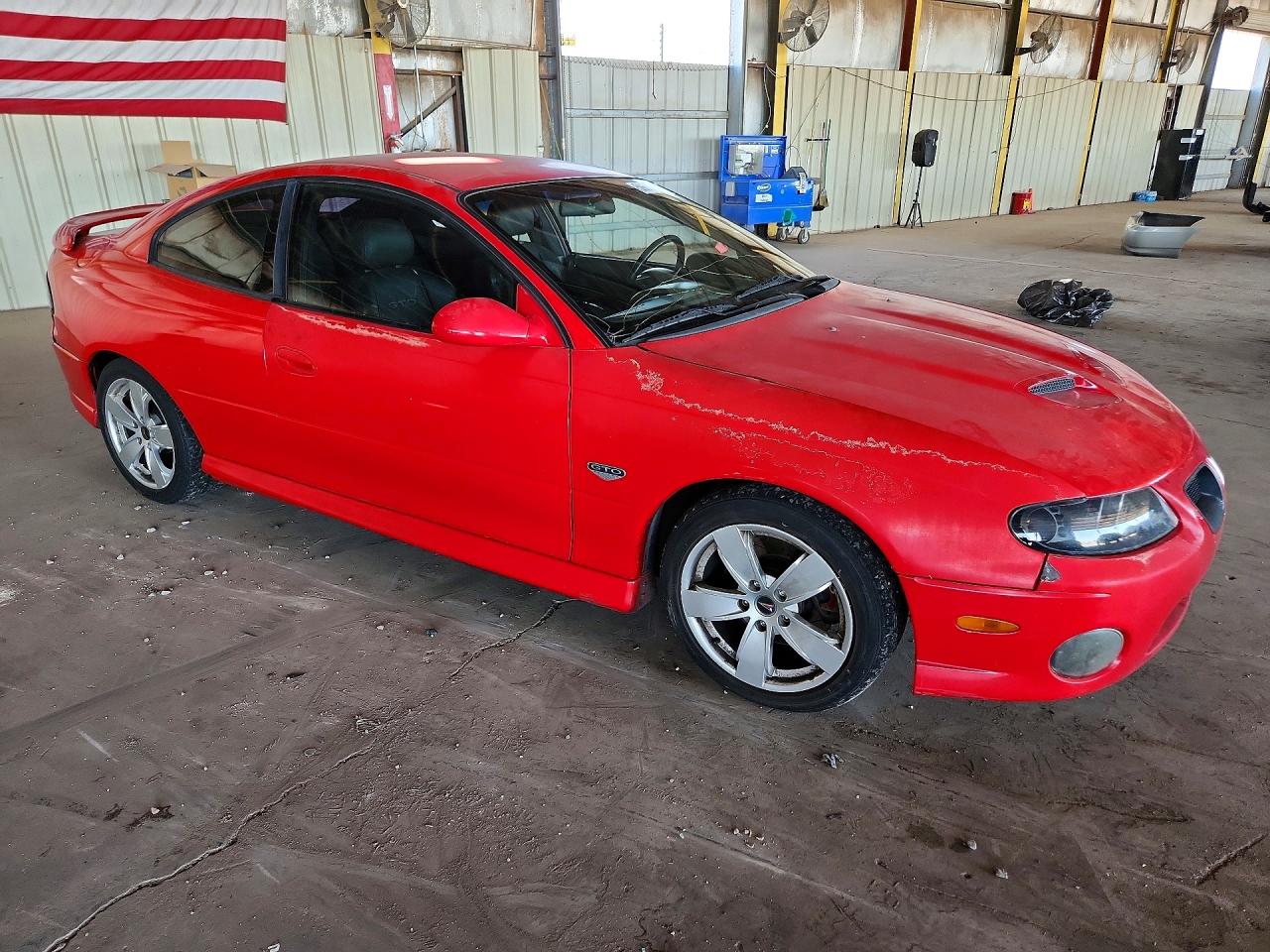 2005 Pontiac Gto Red vin: 6G2VX12U05L435198