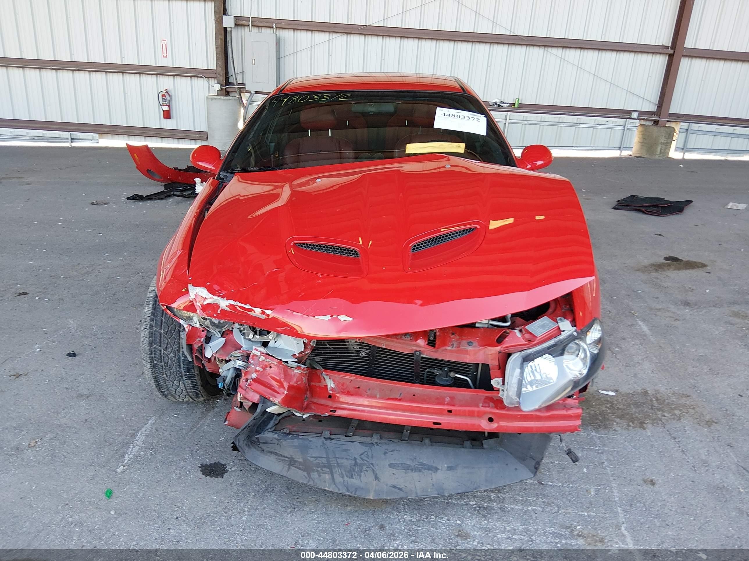 2006 Pontiac Gto   Red vin: 6G2VX12U06L505204