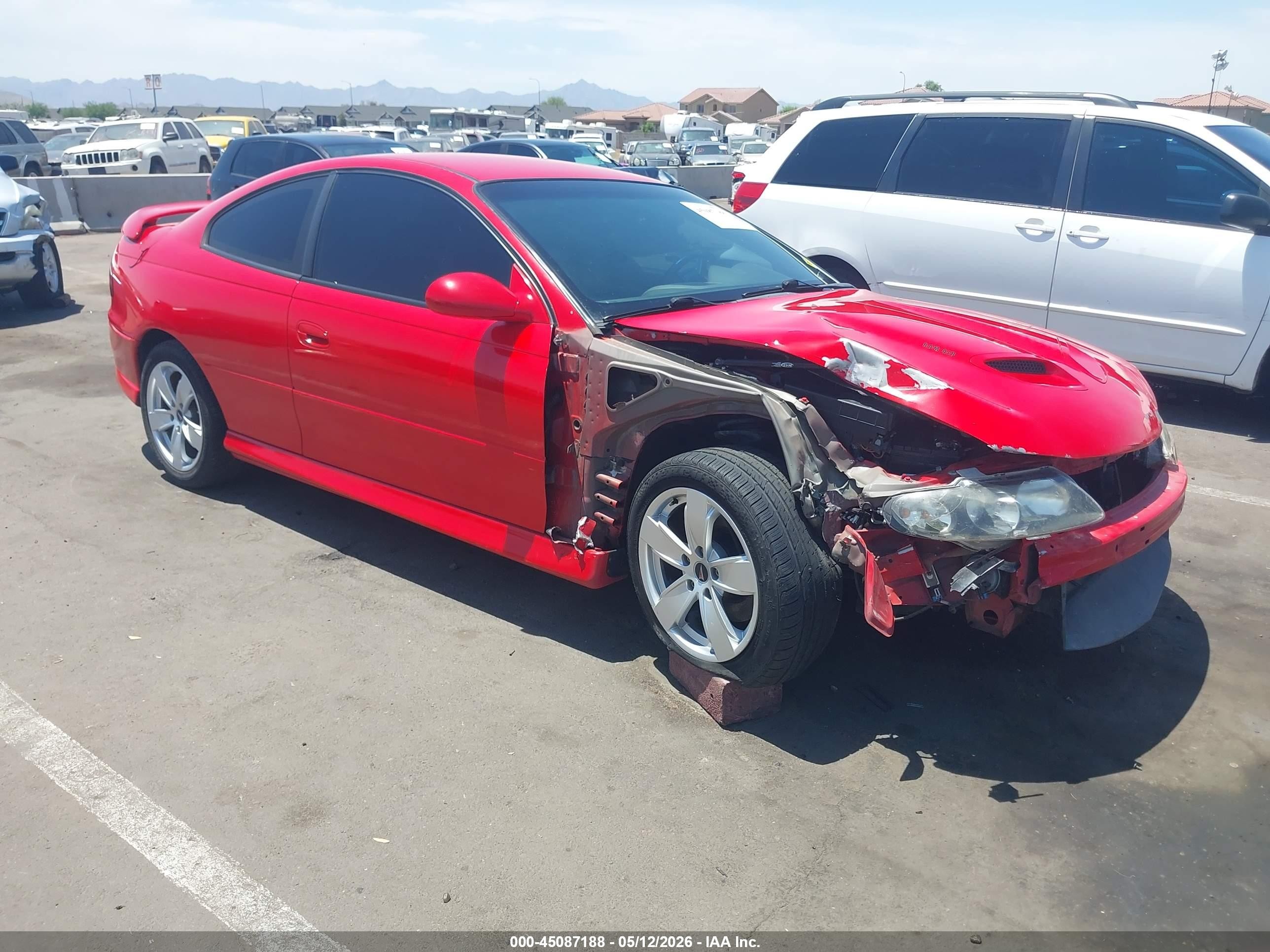 2005 Pontiac Gto   Red vin: 6G2VX12U65L406949