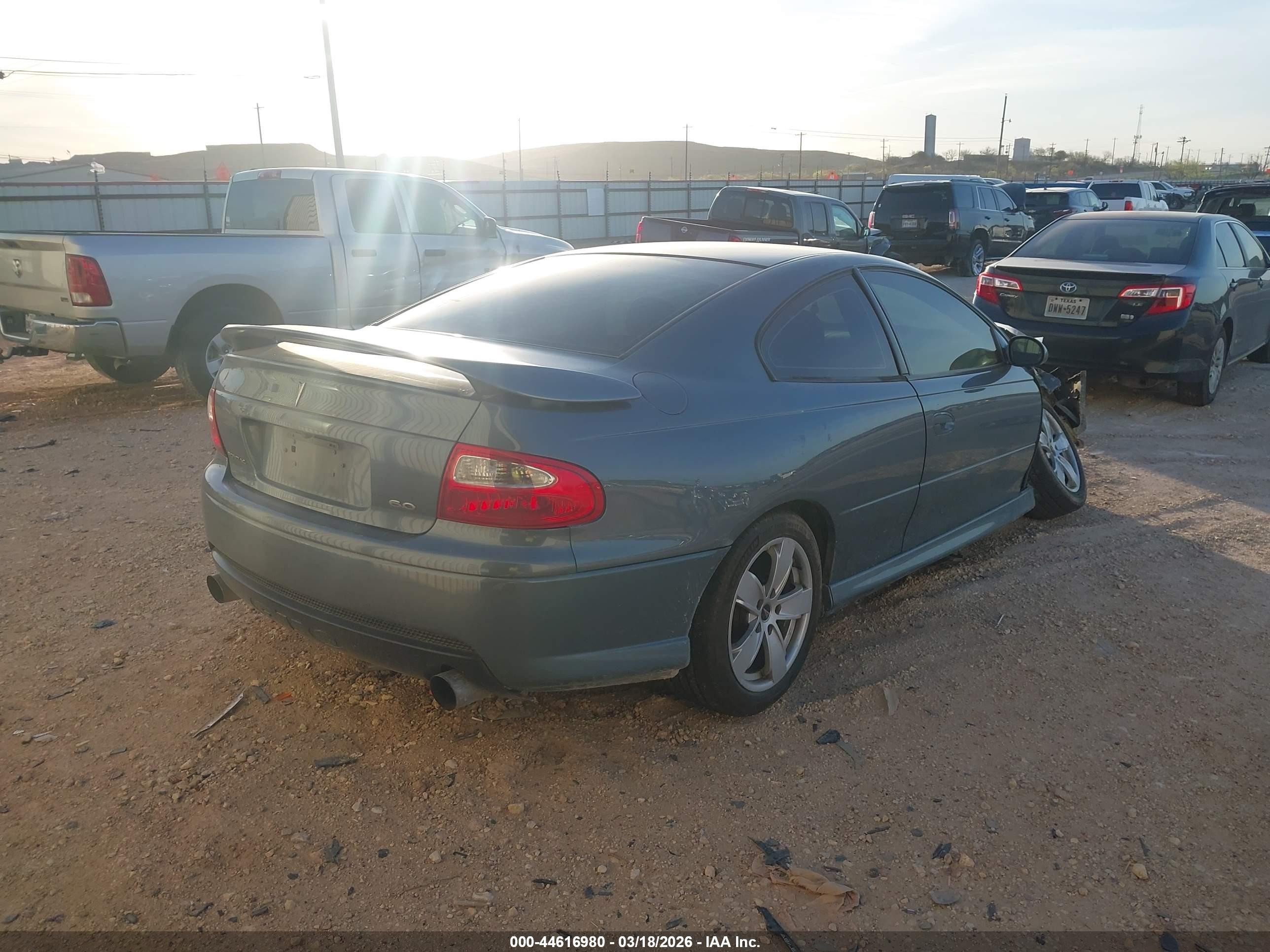 2005 Pontiac Gto   Blue vin: 6G2VX12U85L396022