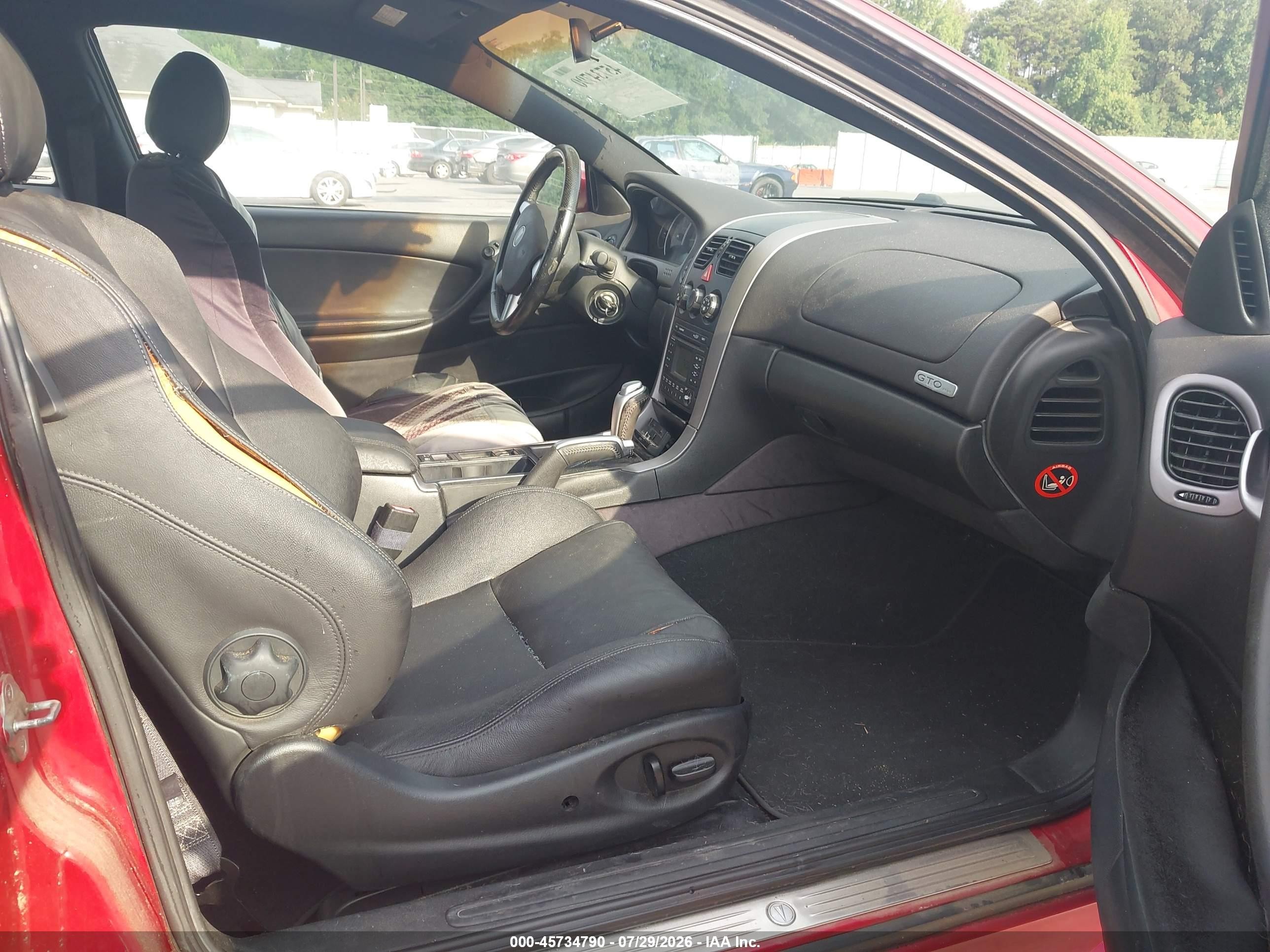 2006 Pontiac Gto   Red vin: 6G2VX12U96L566762