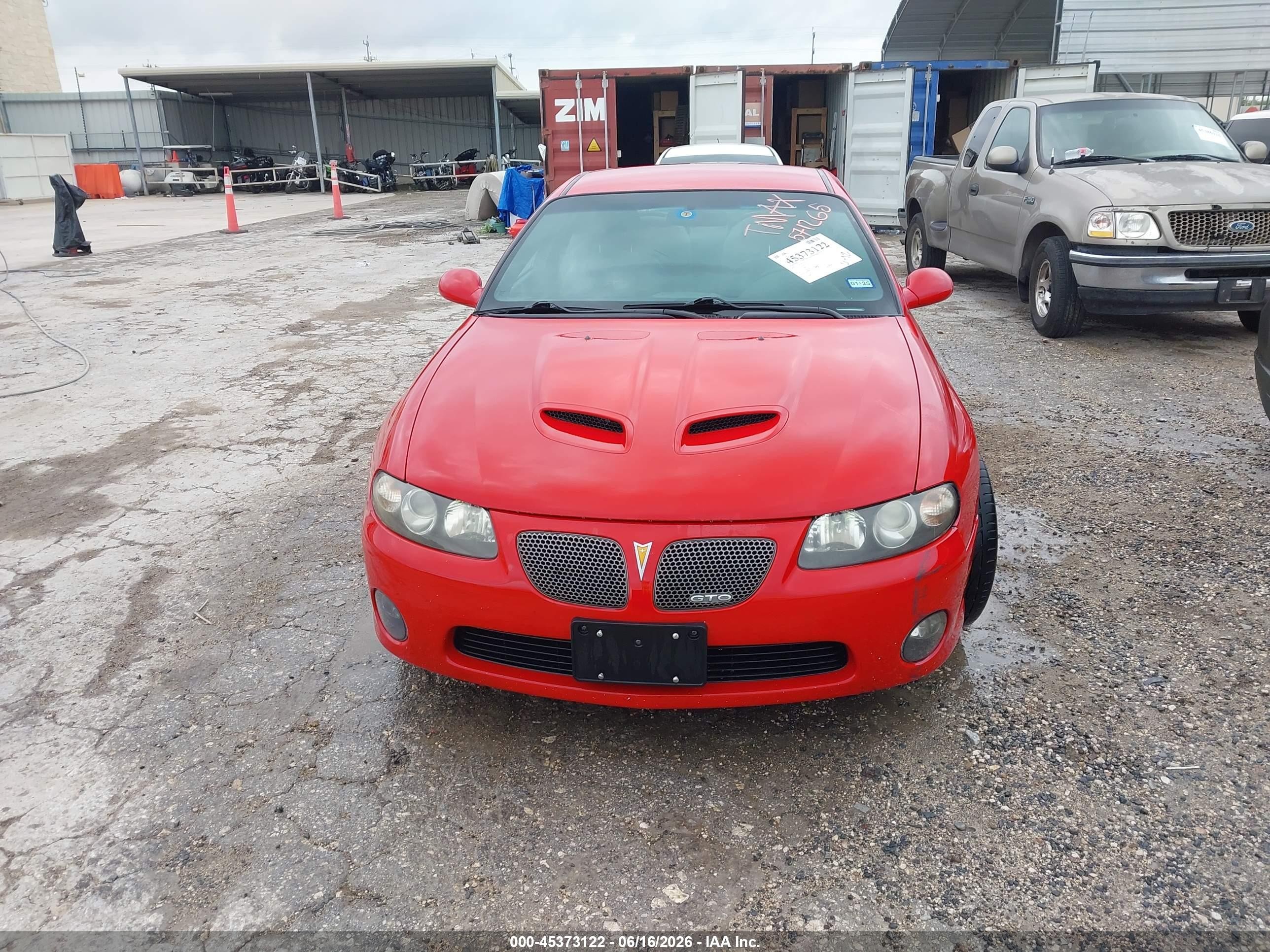 2006 Pontiac Gto   Red vin: 6G2VX12U96L571265
