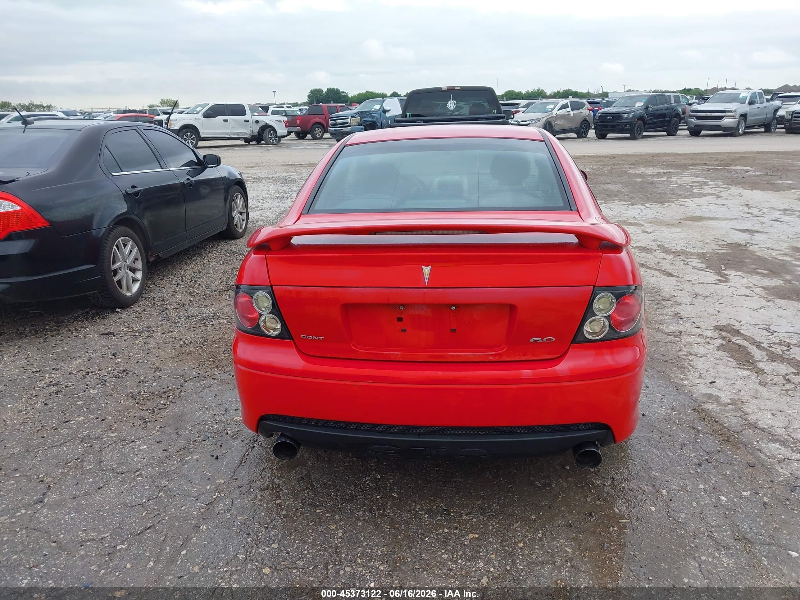 2006 Pontiac Gto   Red vin: 6G2VX12U96L571265