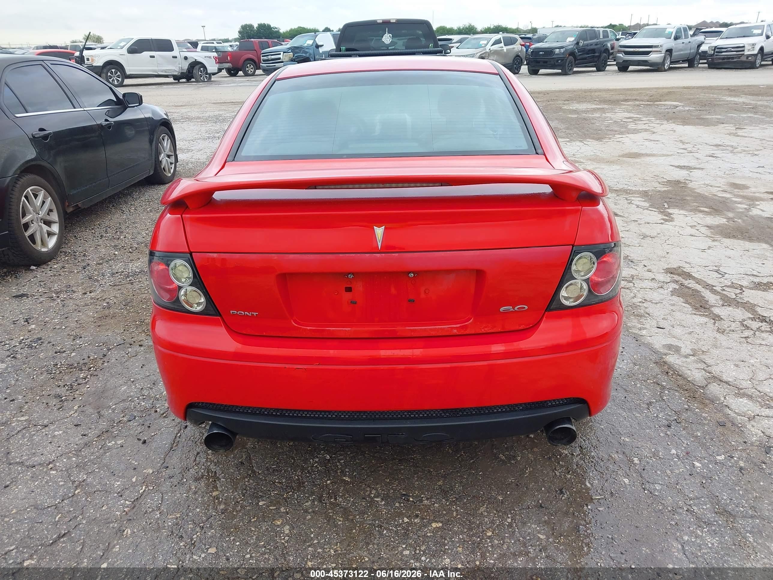 2006 Pontiac Gto   Red vin: 6G2VX12U96L571265
