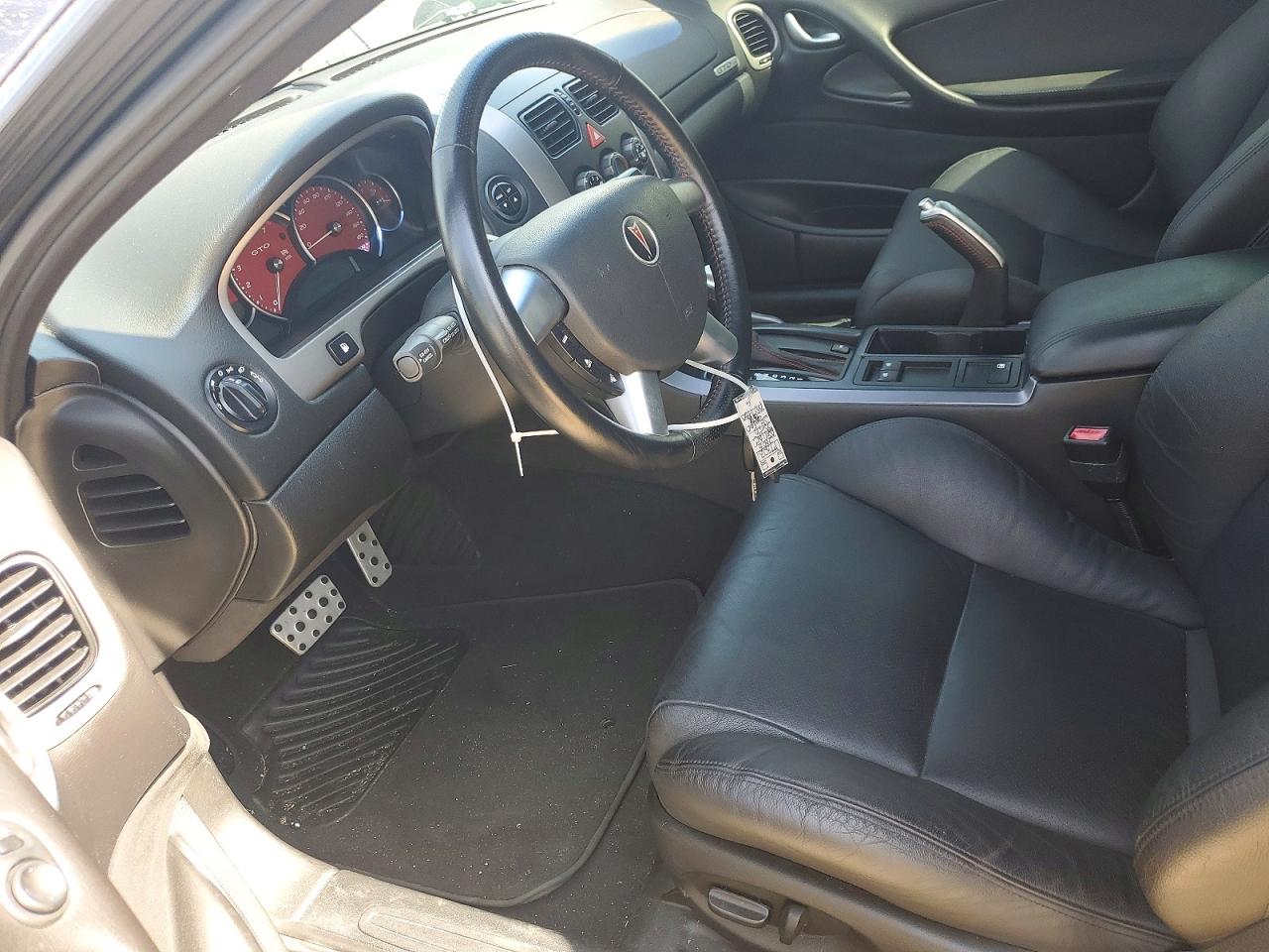 2006 Pontiac Gto Black vin: 6G2VX12UX6L552711