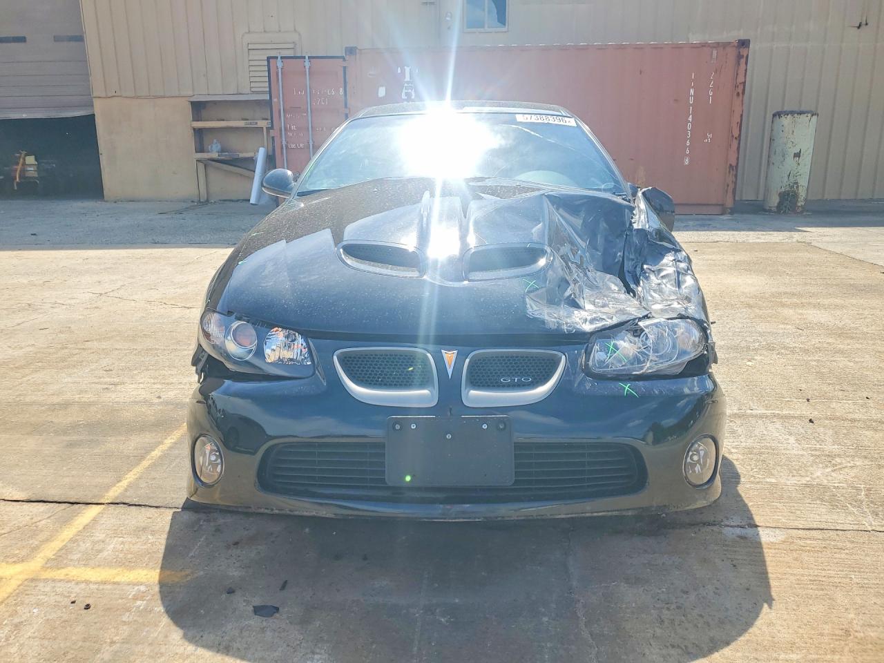 2006 Pontiac Gto Black vin: 6G2VX12UX6L552711