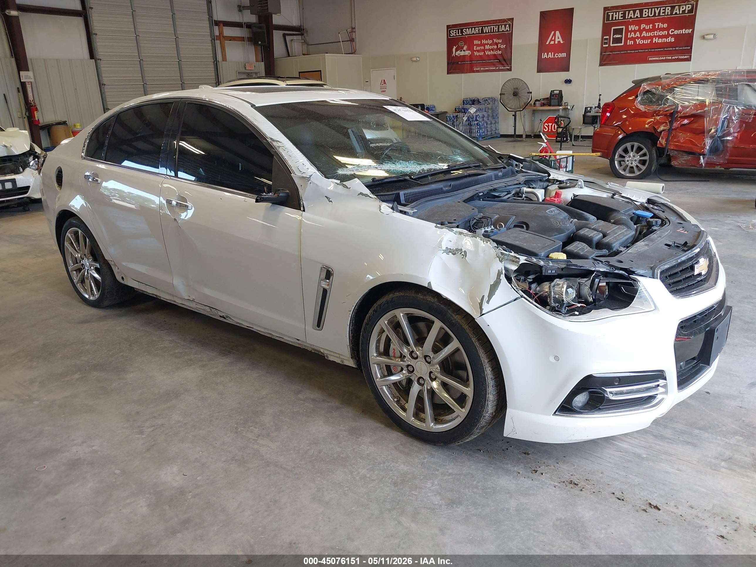 2015 Chevrolet Ss   Белый vin: 6G3F15RW2FL103216