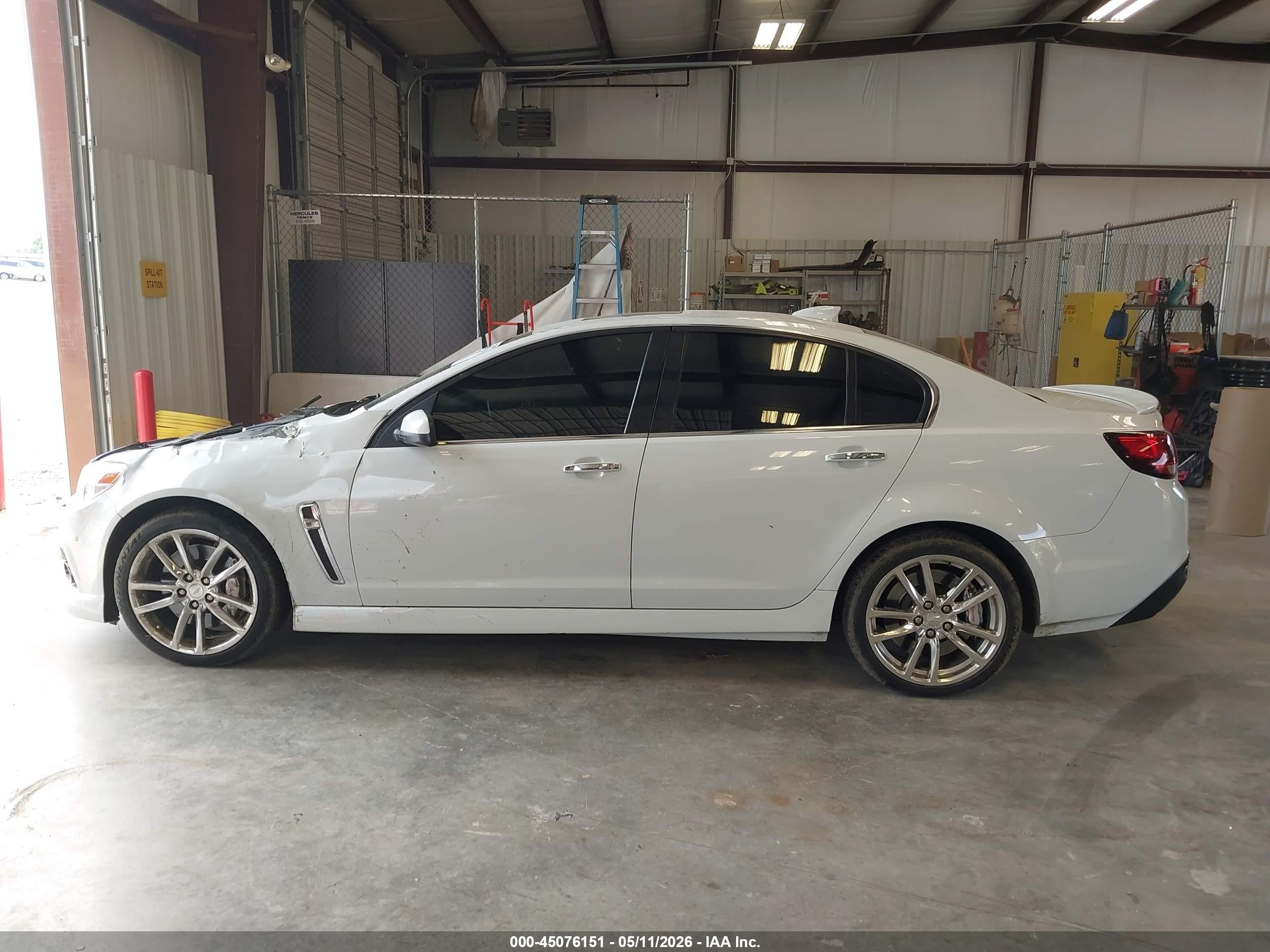 2015 Chevrolet Ss   White vin: 6G3F15RW2FL103216