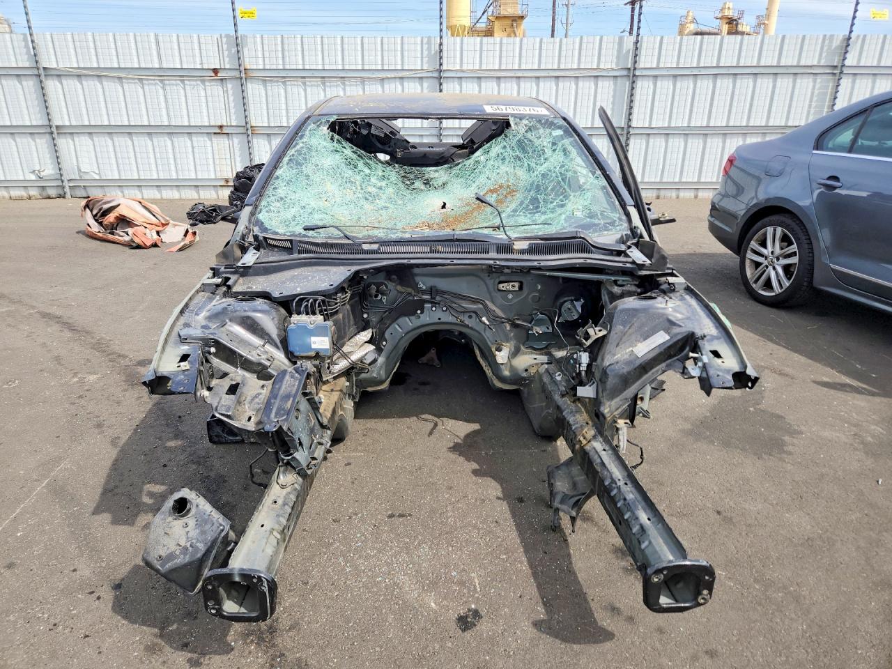 2015 Chevrolet Ss Черный vin: 6G3F15RW2FL112191