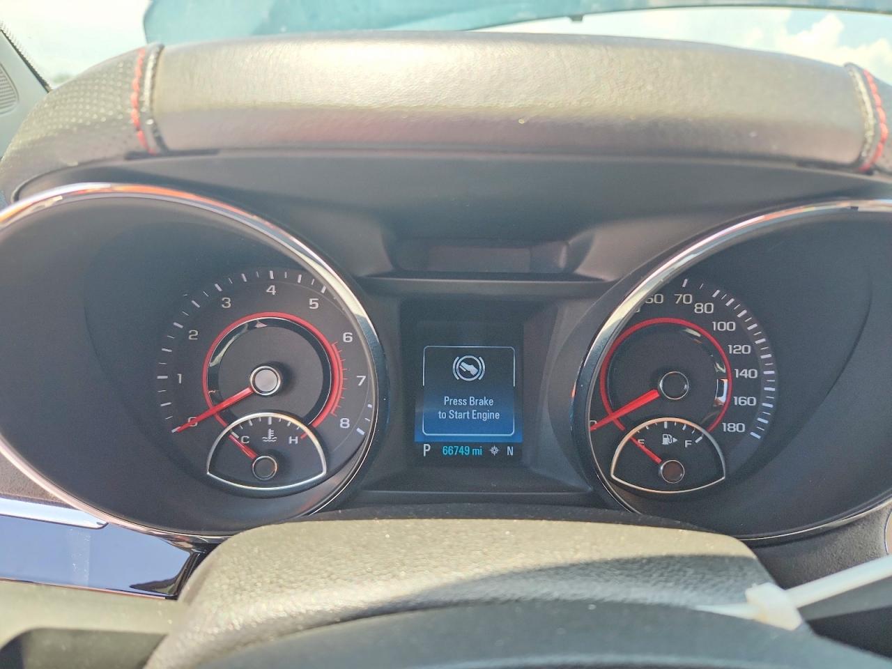 2015 Chevrolet Ss Зеленый vin: 6G3F15RW3FL110935