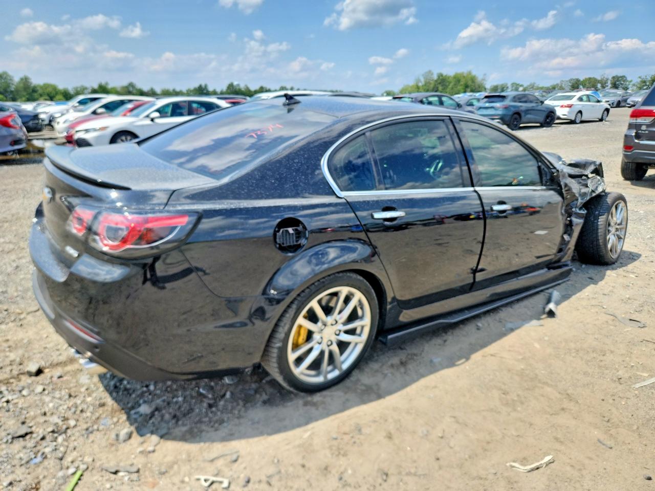 2014 Chevrolet Ss Черный vin: 6G3F15RW5EL928388