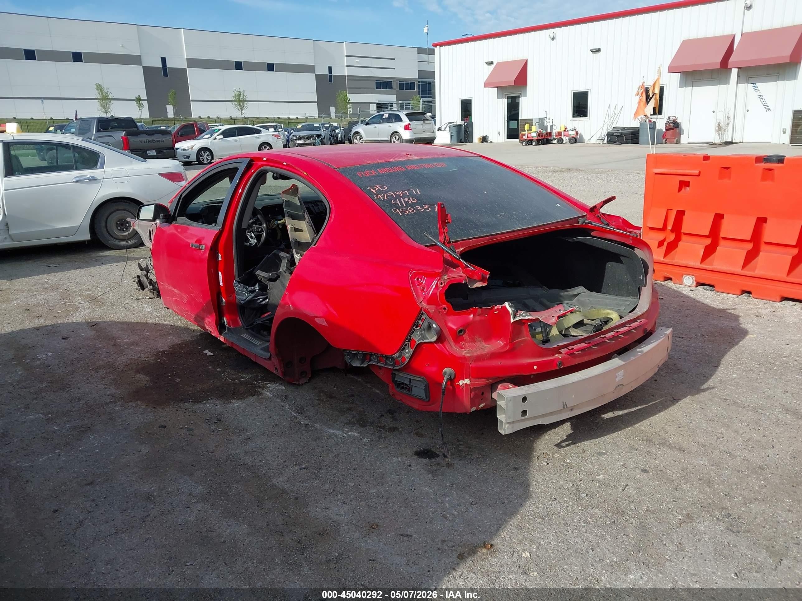 2014 Chevrolet Ss   Red vin: 6G3F15RW6EL958337