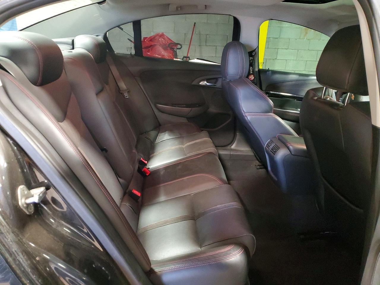 2015 Chevrolet Ss Черный vin: 6G3F15RW6FL112324