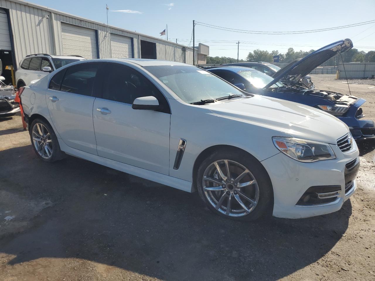 2014 Chevrolet Ss White vin: 6G3F15RW7EL962848