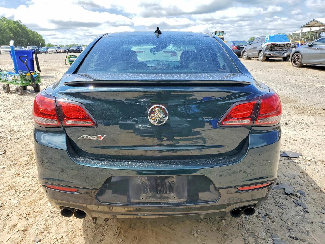 2015 Chevrolet Ss Green vin: 6G3F25RW5FL126390
