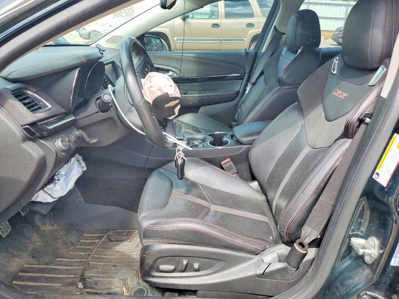 2015 Chevrolet Ss Green vin: 6G3F25RW5FL126390