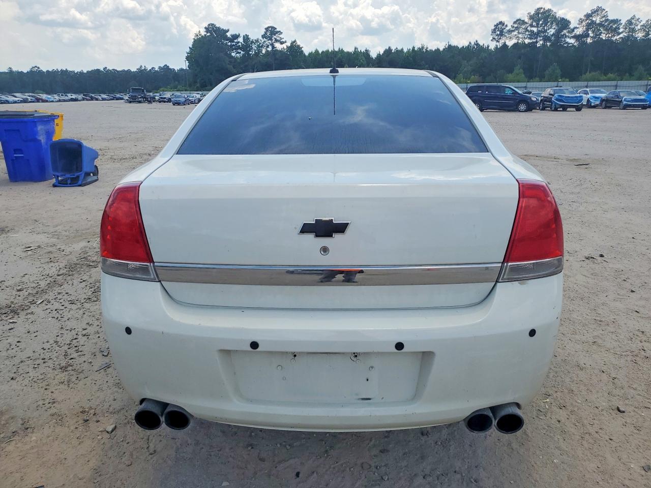 2014 Chevrolet Caprice Police White vin: 6G3NS5U26EL971571